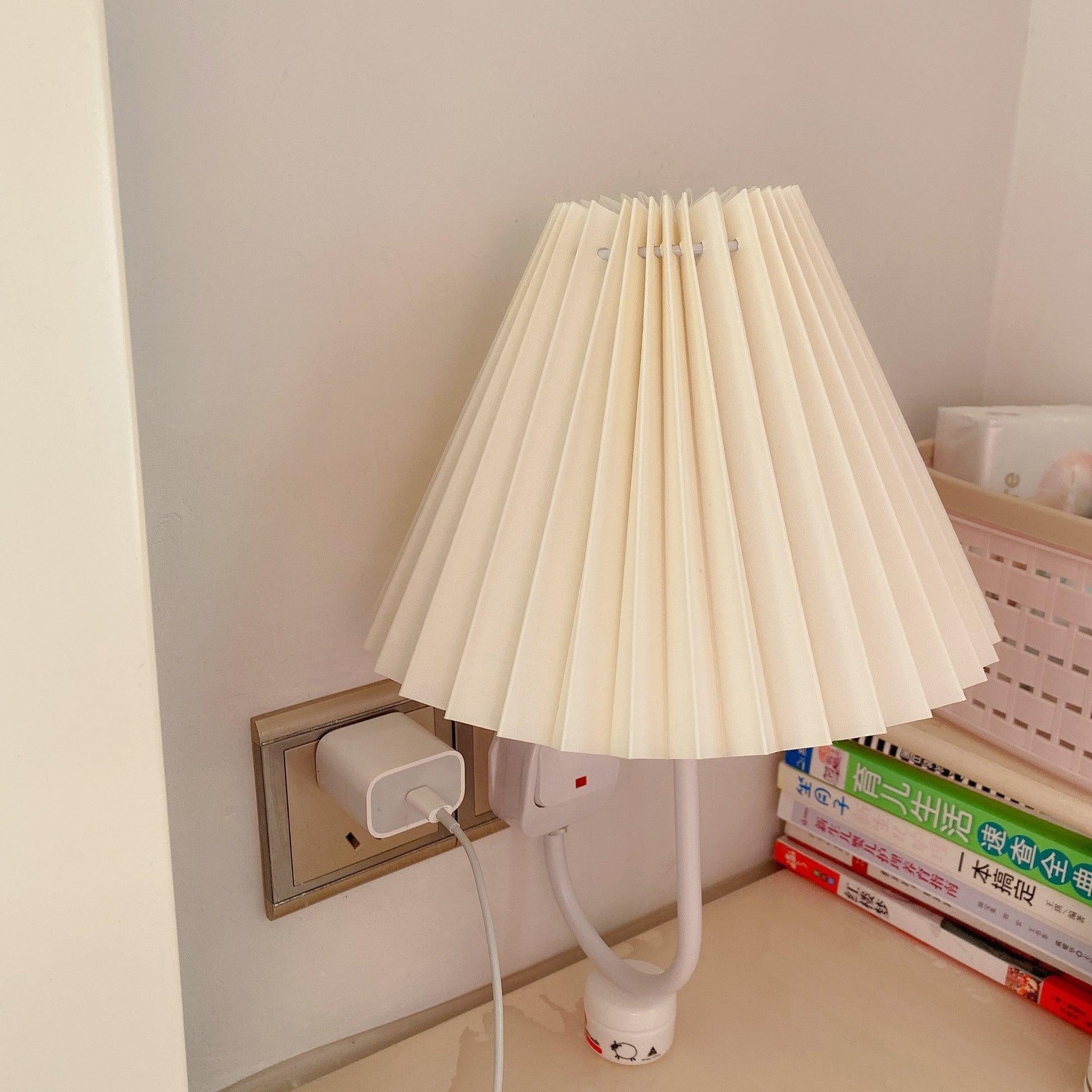 Plug-In Wall Light, Plug-In Wall Sconce, detail 4