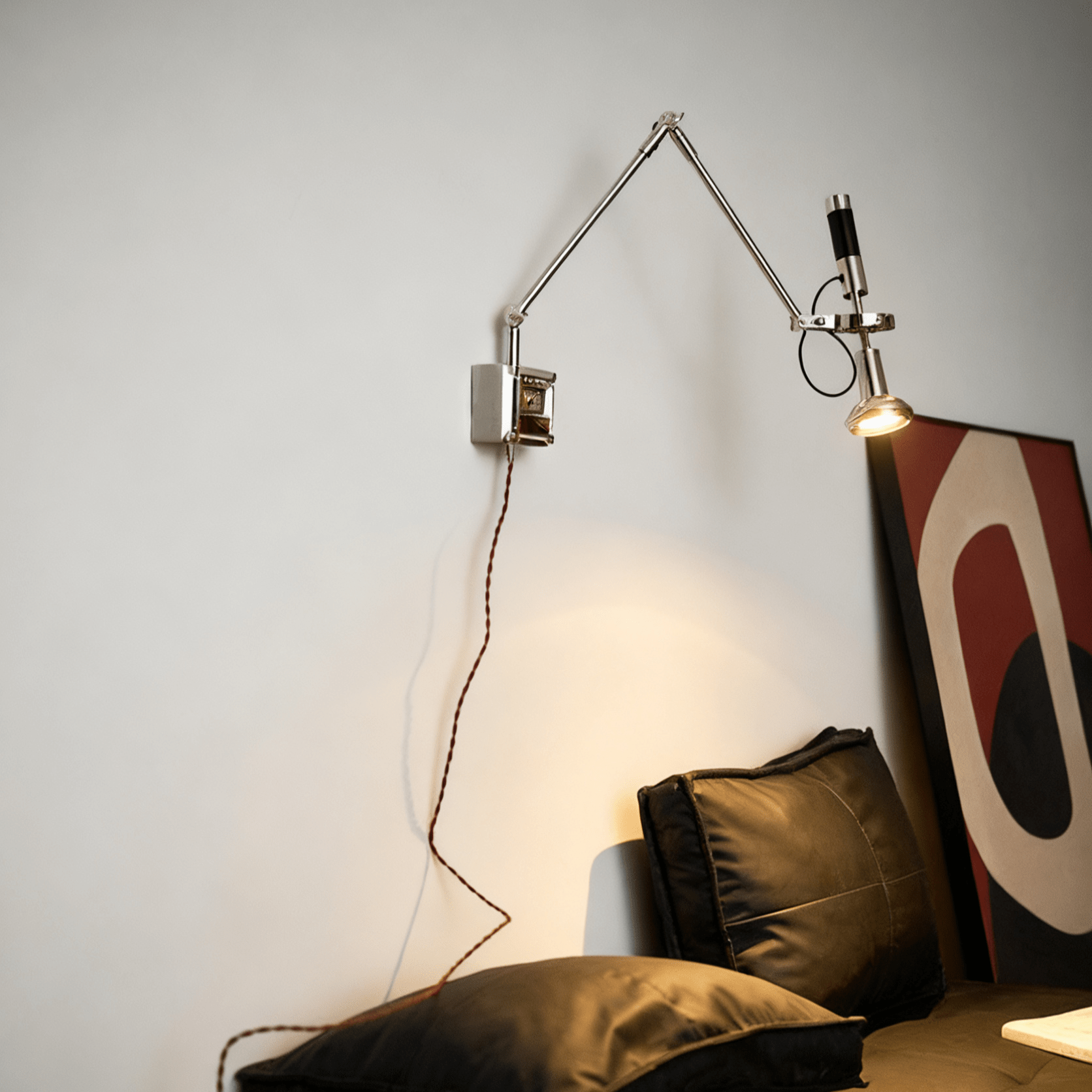 Precision Beam Plug-In Wall Light, Plug-In Wall Sconce, detail 5