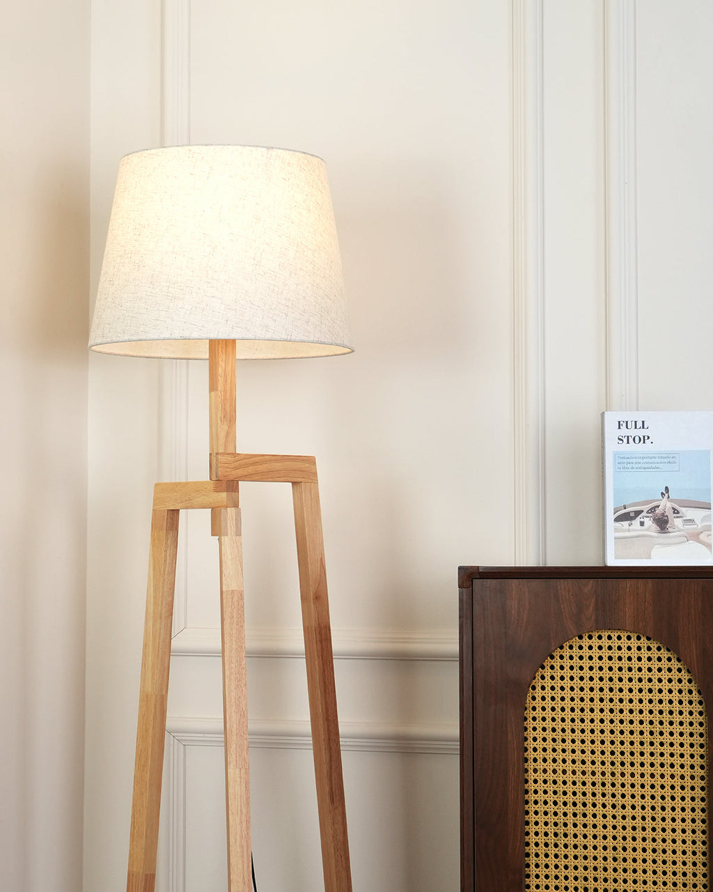 Puccio Tripod Floor Light 17.7", Floor Lamp, detail 5