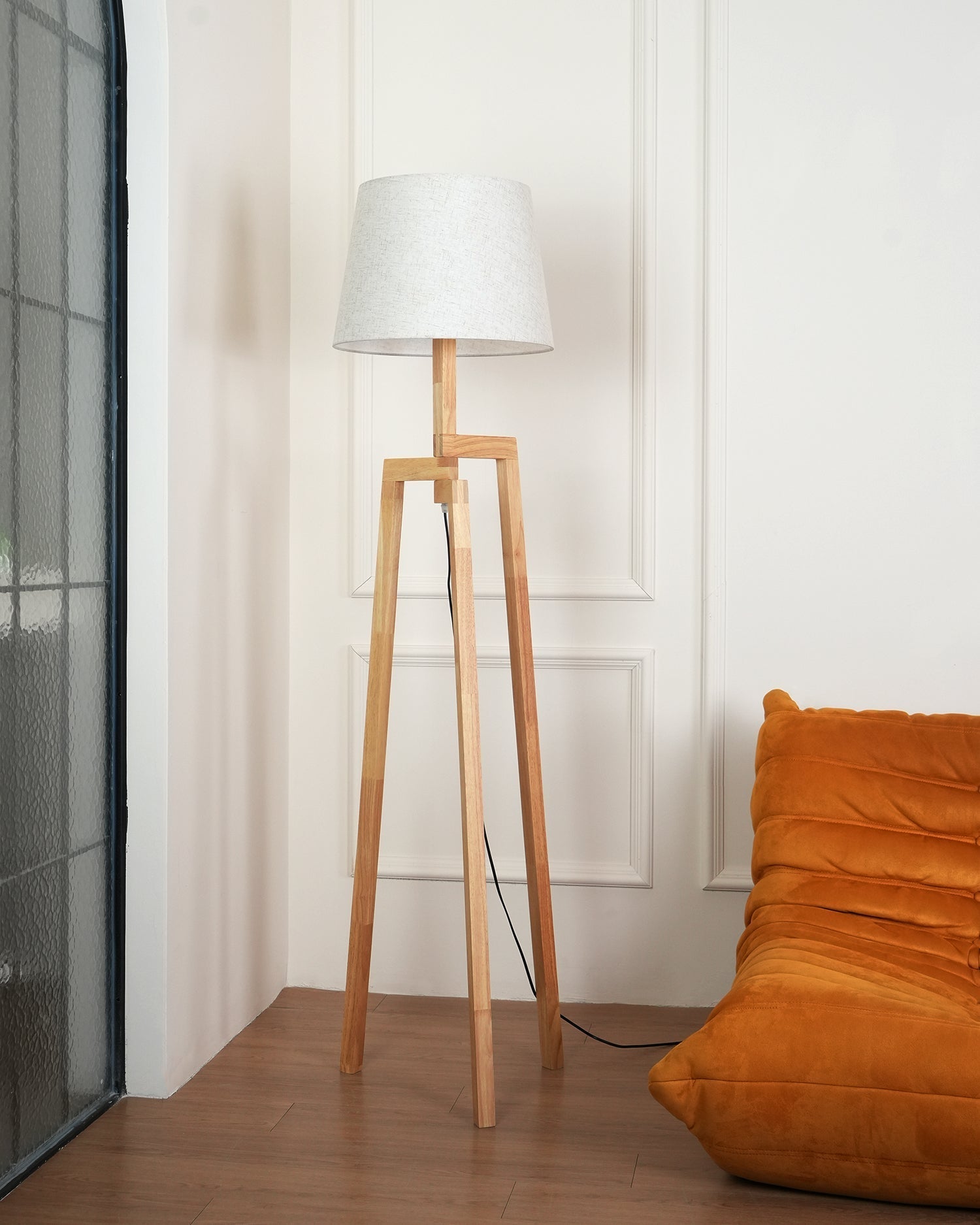 Puccio Tripod Floor Light 17.7", Floor Lamp, detail 6