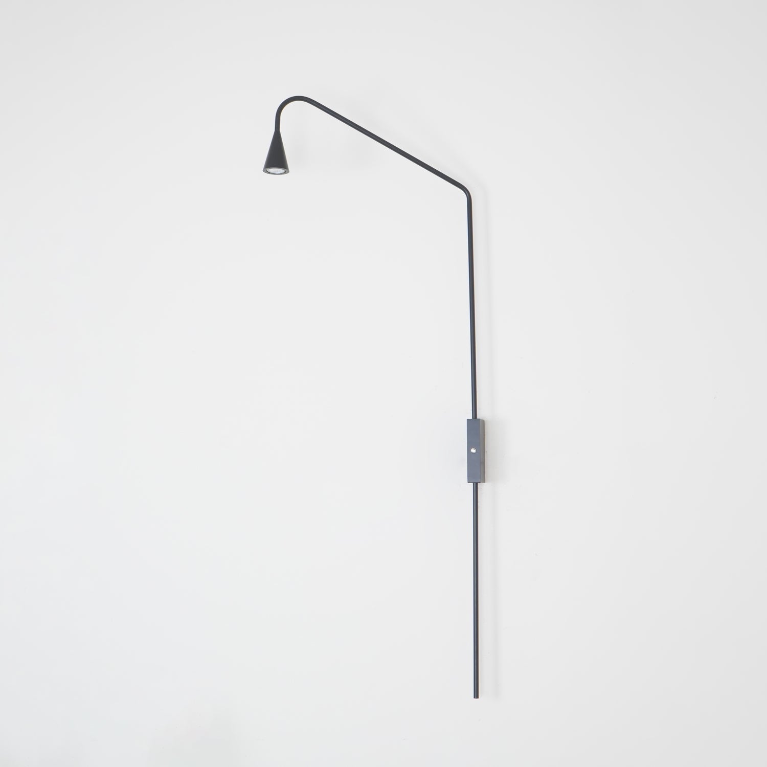 Pureform Wall Light, Plug-In Wall Sconce, detail 78
