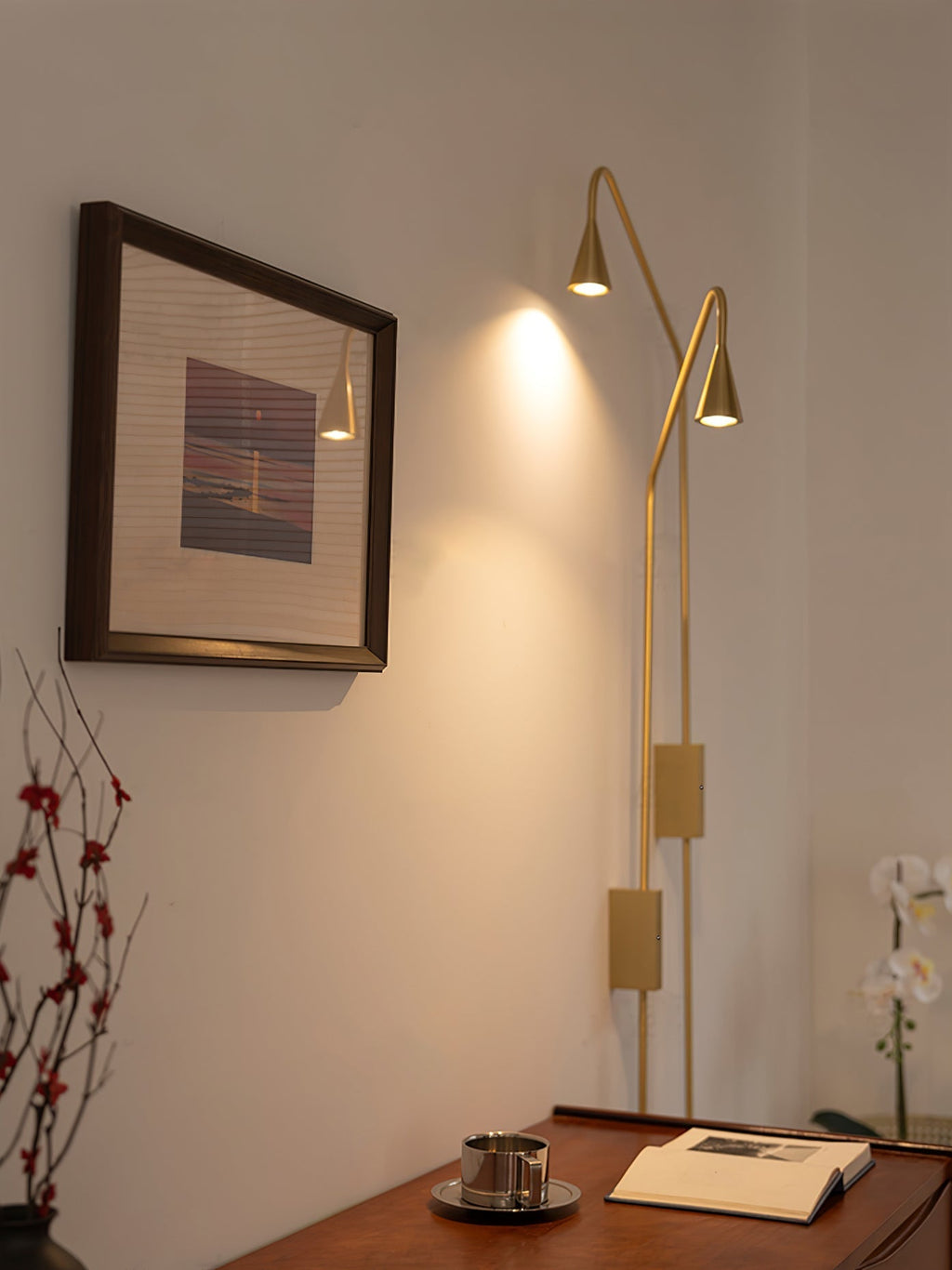Pureform Wall Light, Plug-In Wall Sconce, detail 47
