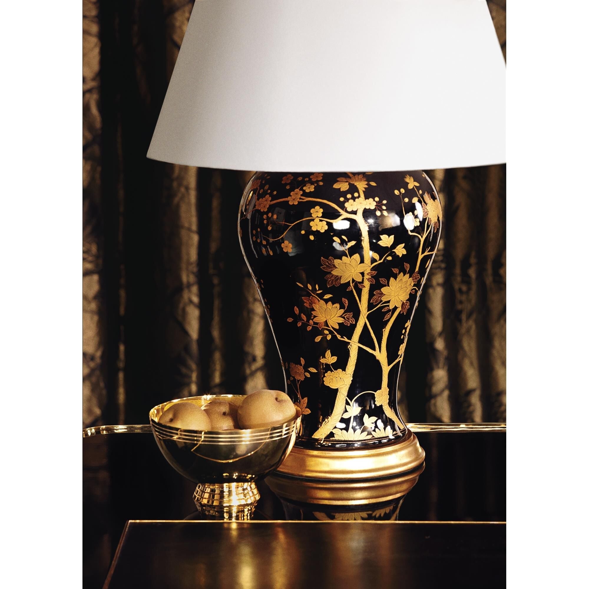 Gable 34 Inch Table Light, Bedside Table Lamp, detail 2