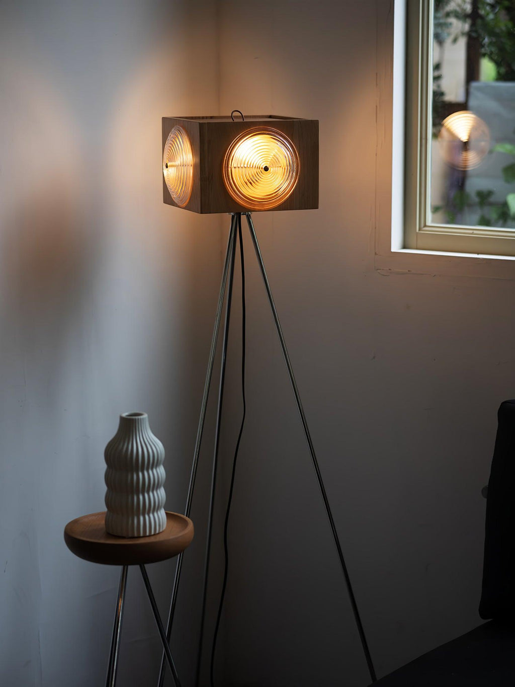 Retro Camera Focus Floor Light, Floor Lamp, detail 4