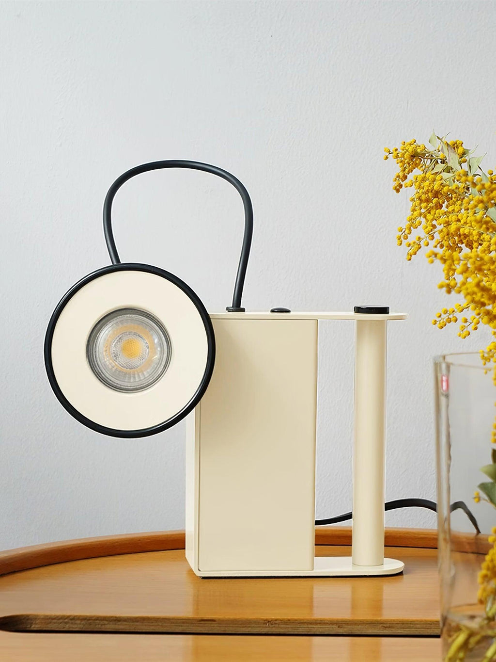 Roland Camera Table Lamp, Bedside Table Lamp, detail 17