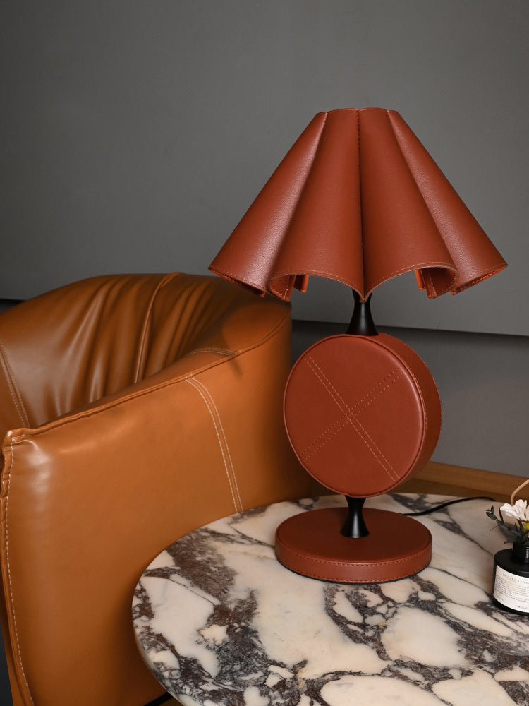 Saddle Stitch Table Light, Bedside Table Lamp, detail 11