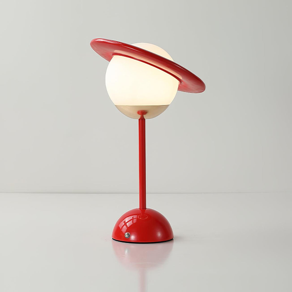 Saturn Planet Table Lamp detail view 8