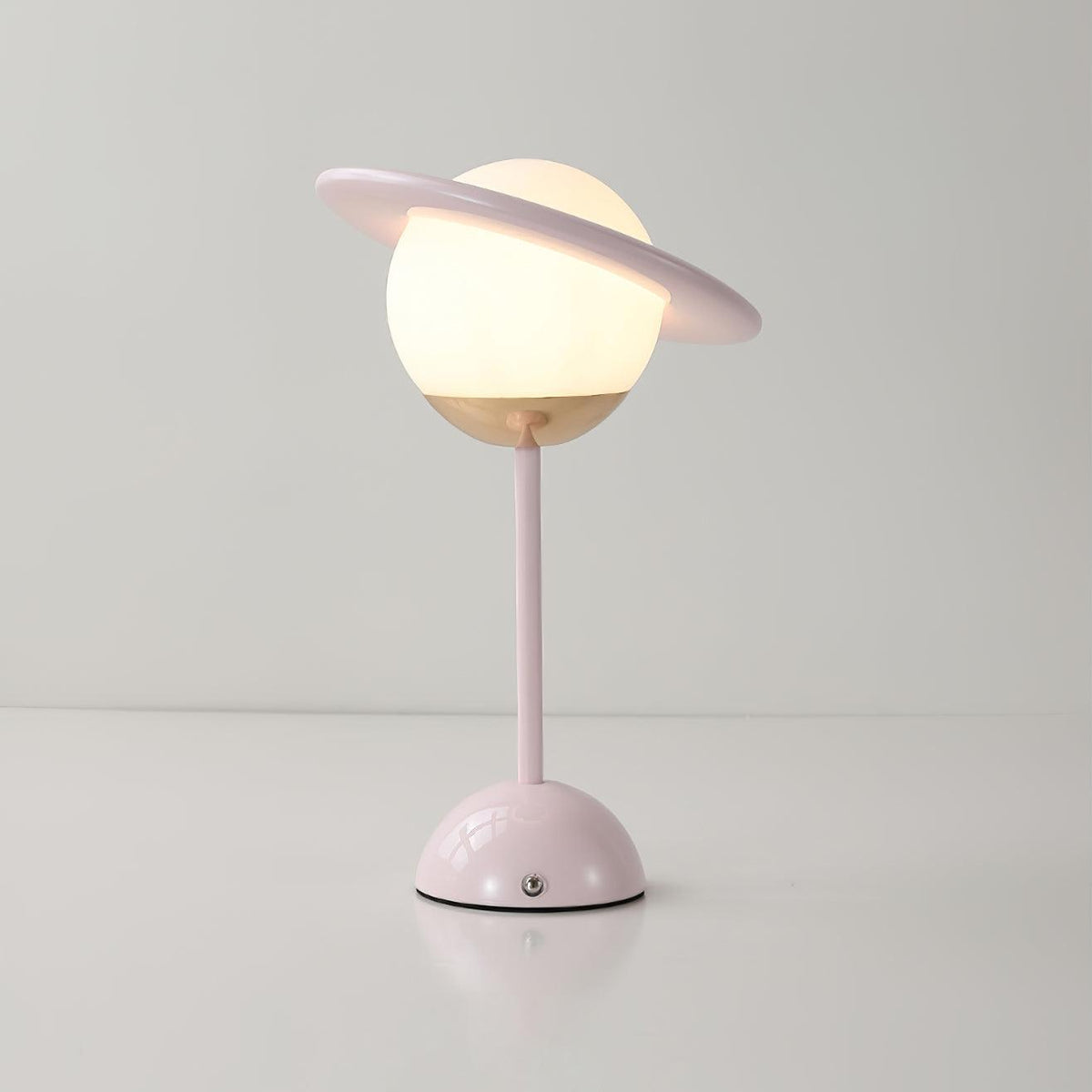 Saturn Planet Table Lamp detail view 2