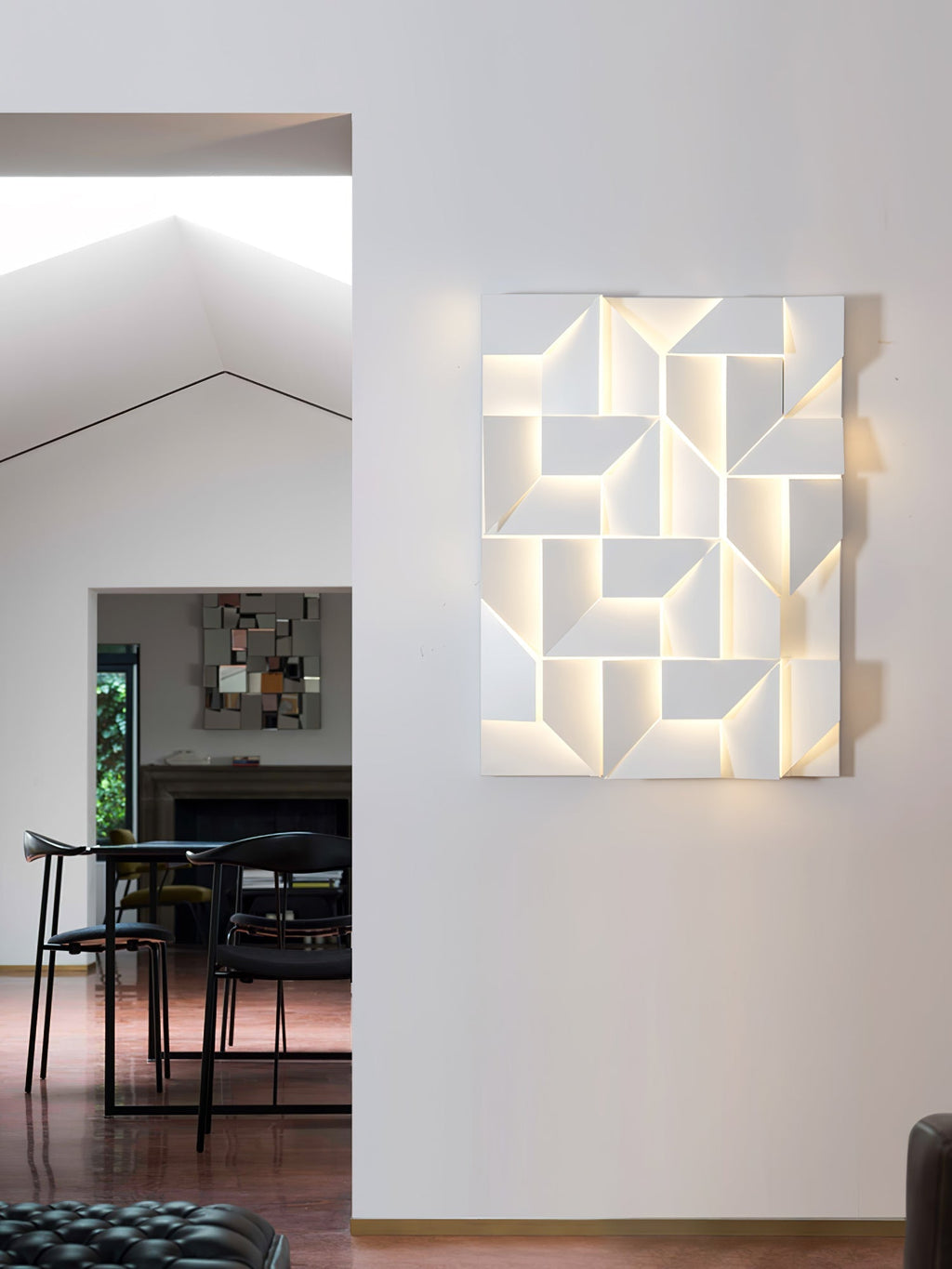 Shadows Rechargeable Grand Wall Light, Hardwired Wall Sconce, detail 108