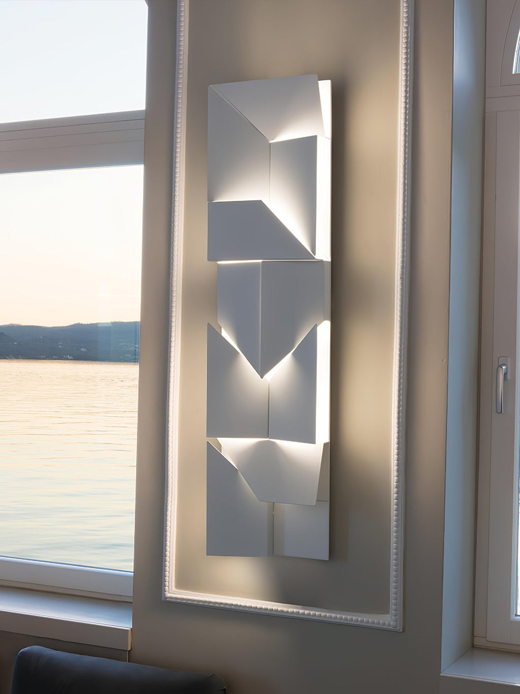 Shadows Grand Wall-mounted Light Wall Light - L 23.6 x W 23.6 Metal, Hardwired Wall Sconce, detail 124
