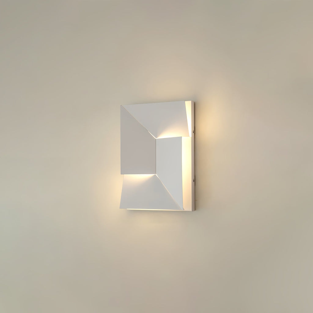 Shadows Rechargeable Grand Wall Light, Hardwired Wall Sconce, detail 140