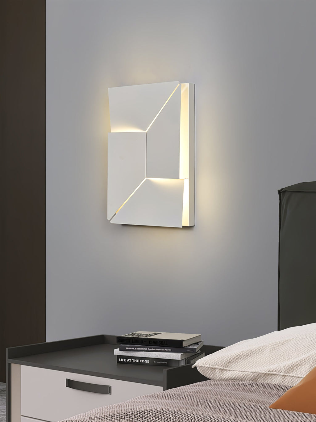 Shadows Grand Wall-mounted Light Wall Light - L 15cm x H 45cm Metal, Hardwired Wall Sconce, detail 141