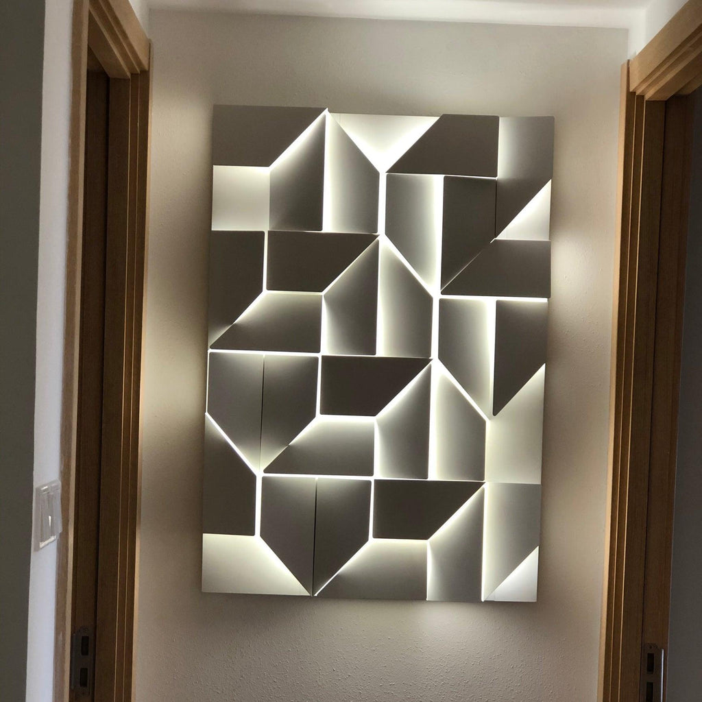 Shadows Rechargeable Grand Wall Light, Hardwired Wall Sconce, detail 43