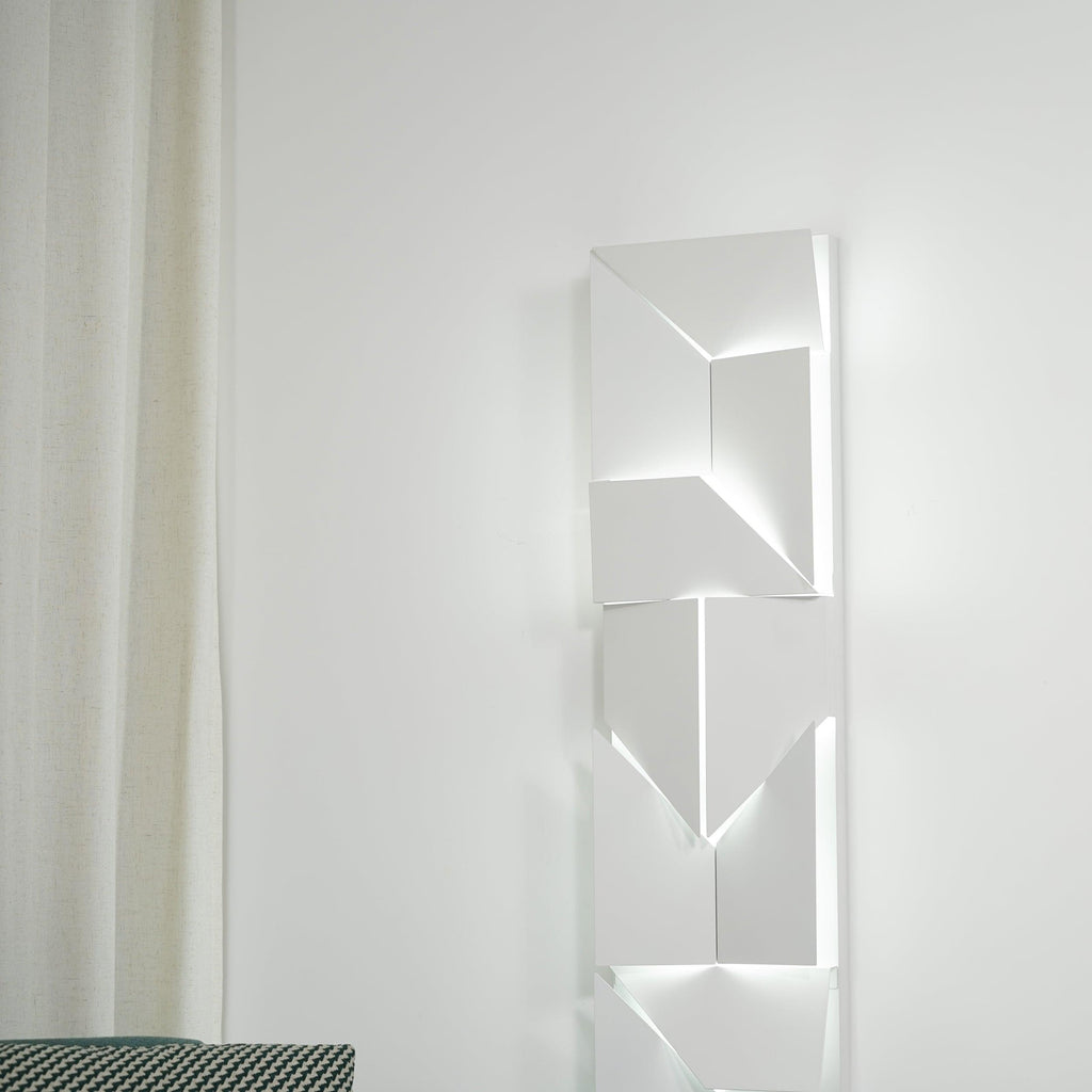 Shadows Rechargeable Grand Wall Light, Hardwired Wall Sconce, detail 67