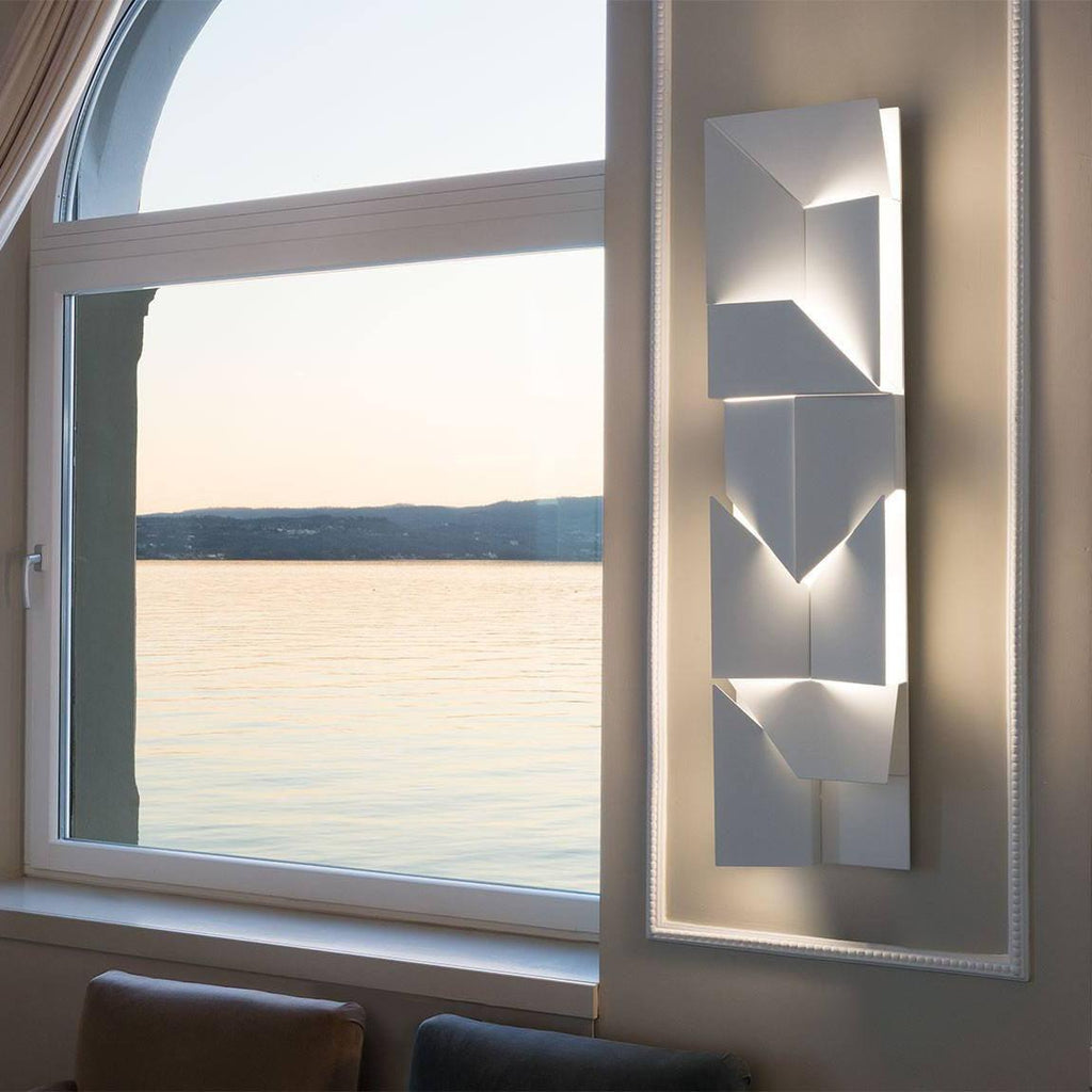 Shadows Rechargeable Grand Wall Light, Hardwired Wall Sconce, detail 29