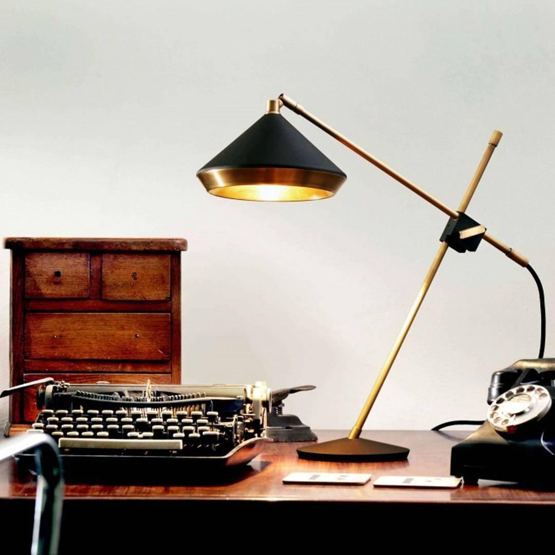 Shear Table Light, Bedside Table Lamp, detail 6