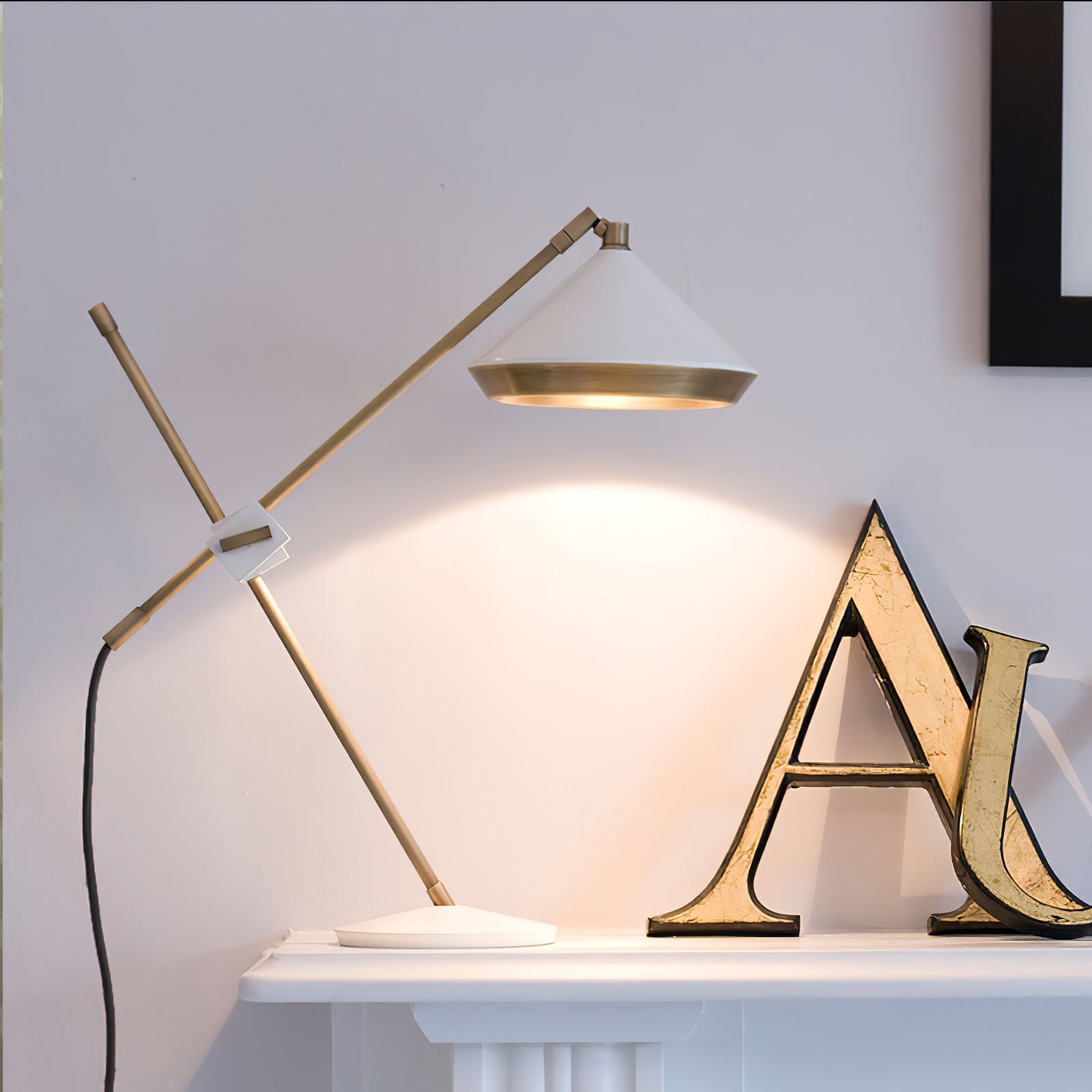 Shear Table Light, Bedside Table Lamp, detail 4