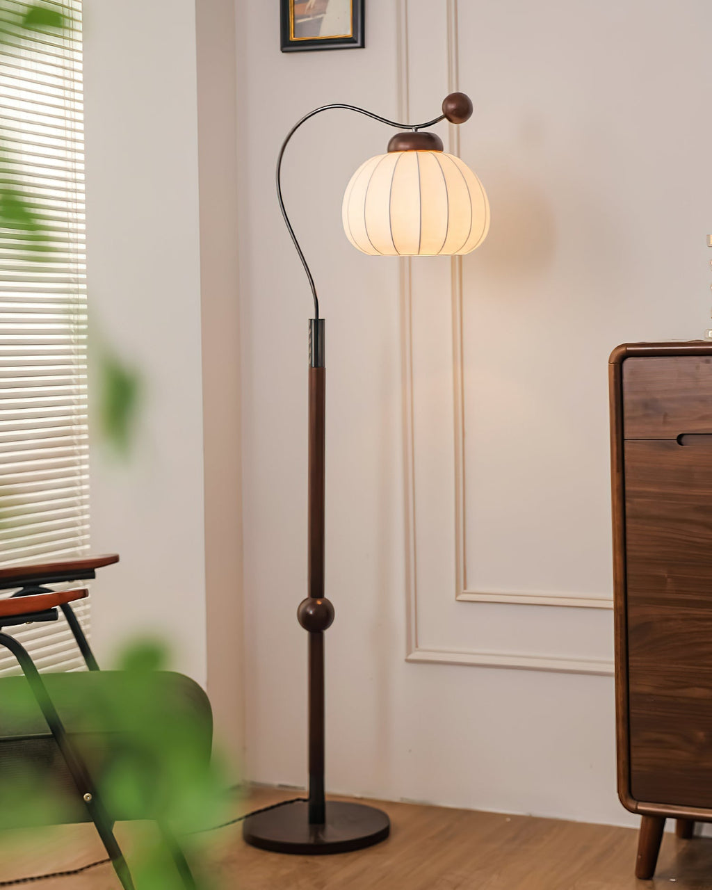 Silk Globe Floor Light, Floor Lamp, detail 6