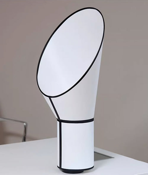 Artful Outline Table Light, Bedside Table Lamp, detail 5