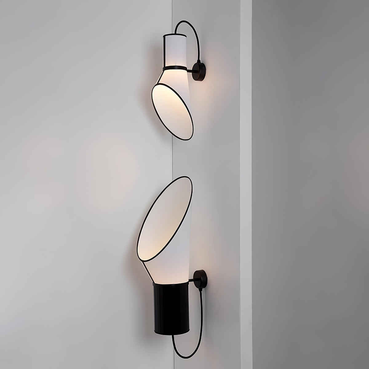 Sketch Line Wall Light - Dia 27cm x H 45cm Metal, Hardwired Wall Sconce, detail 3