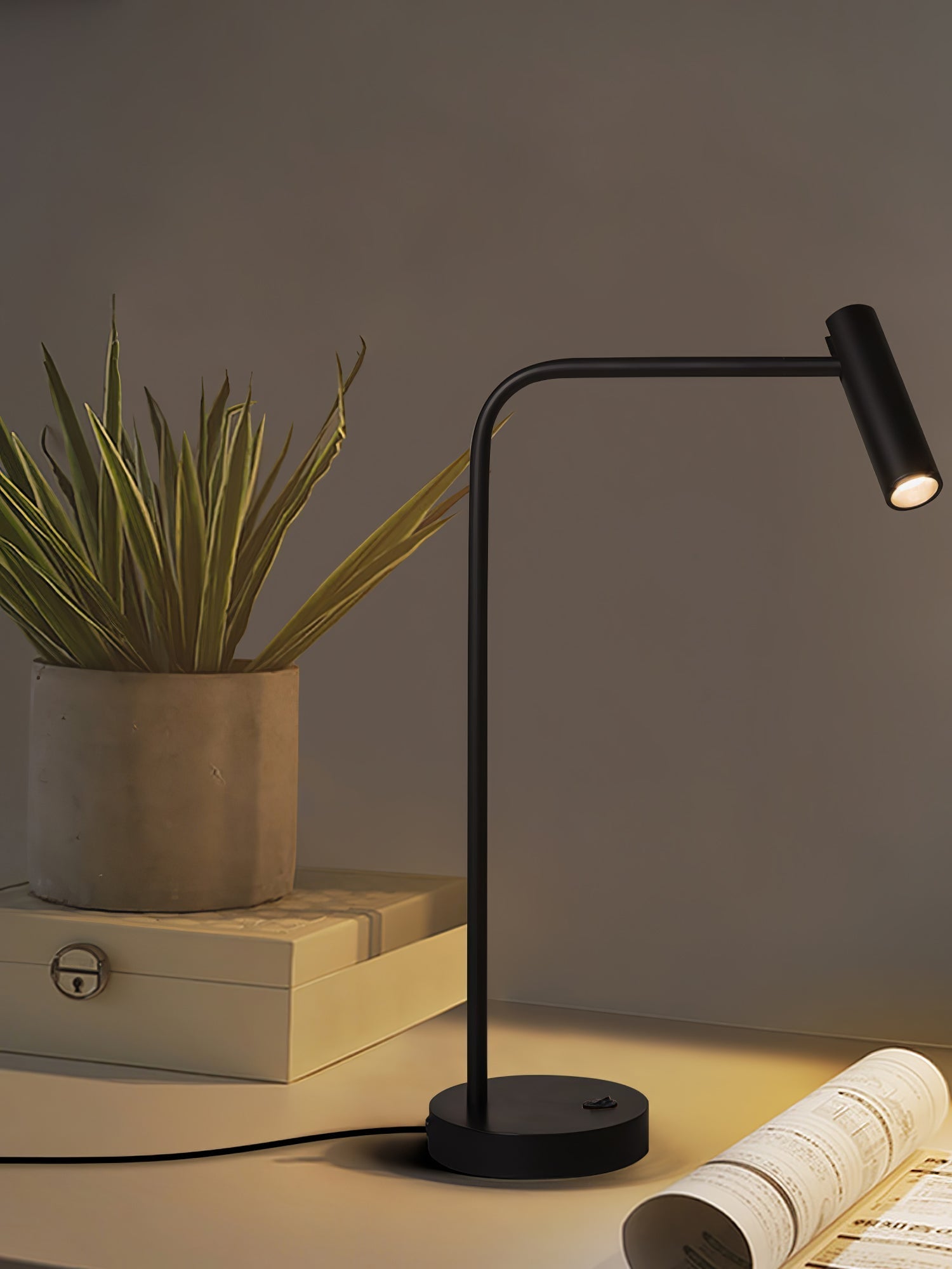 Skinny Table Light, Bedside Table Lamp, detail 17