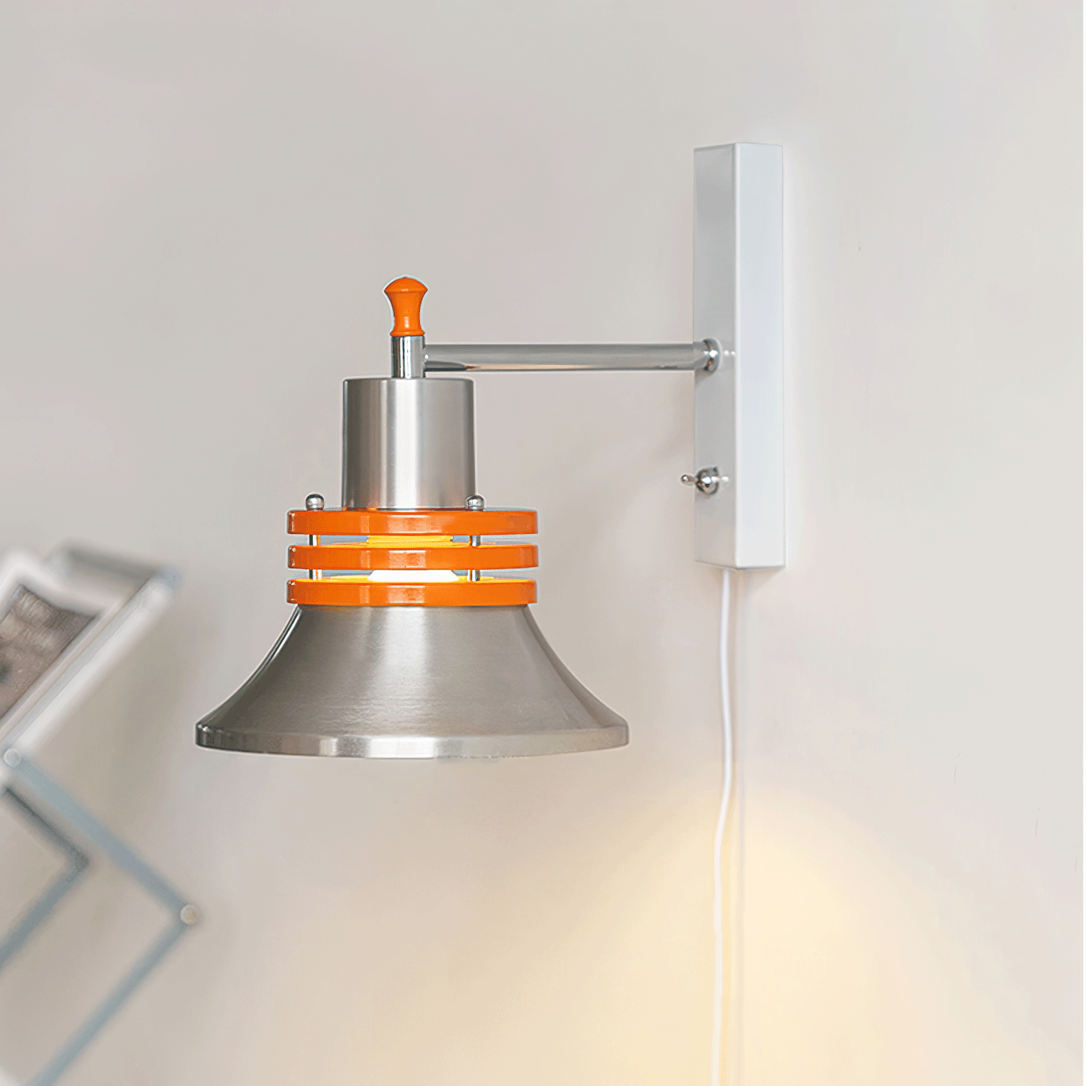Sleekform Static Wall Light, Hardwired Wall Sconce, detail 3