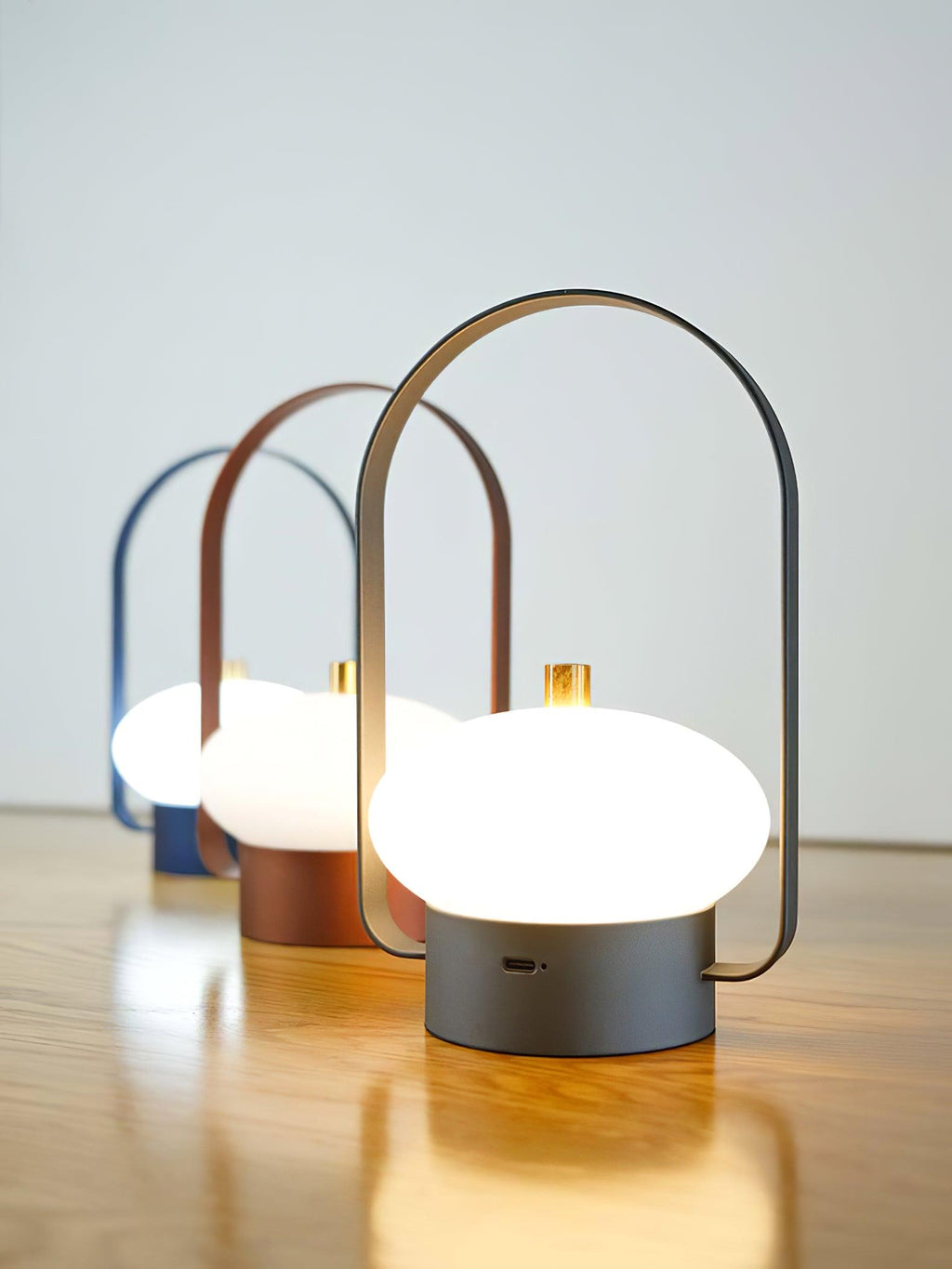 Soft Spot Table Light 4.9", Bedside Table Lamp, detail 24