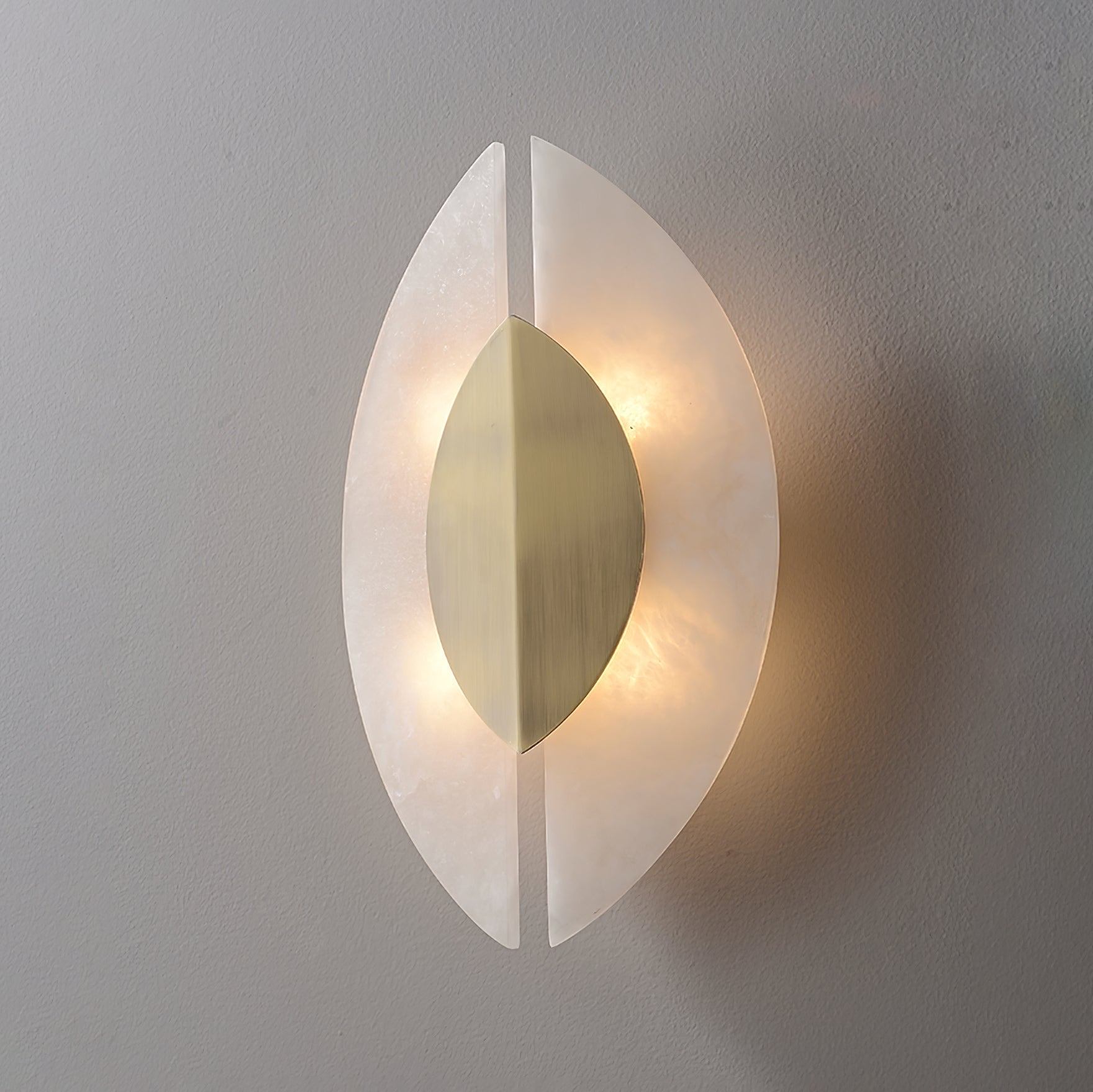 Solari Alabaster Leaf Wall Light, Hardwired Wall Sconce, detail 3