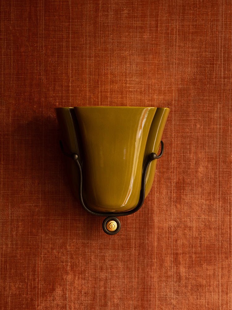 Solenne Shell Wall Light, Hardwired Wall Sconce, detail 15