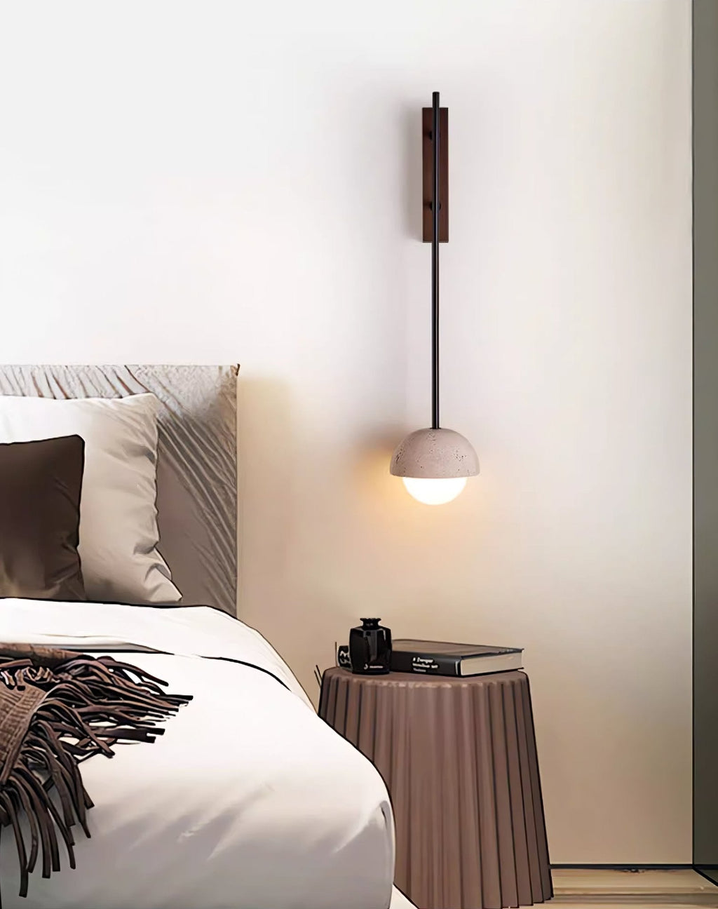 Solstice Linea Wall Light, Hardwired Wall Sconce, detail 6