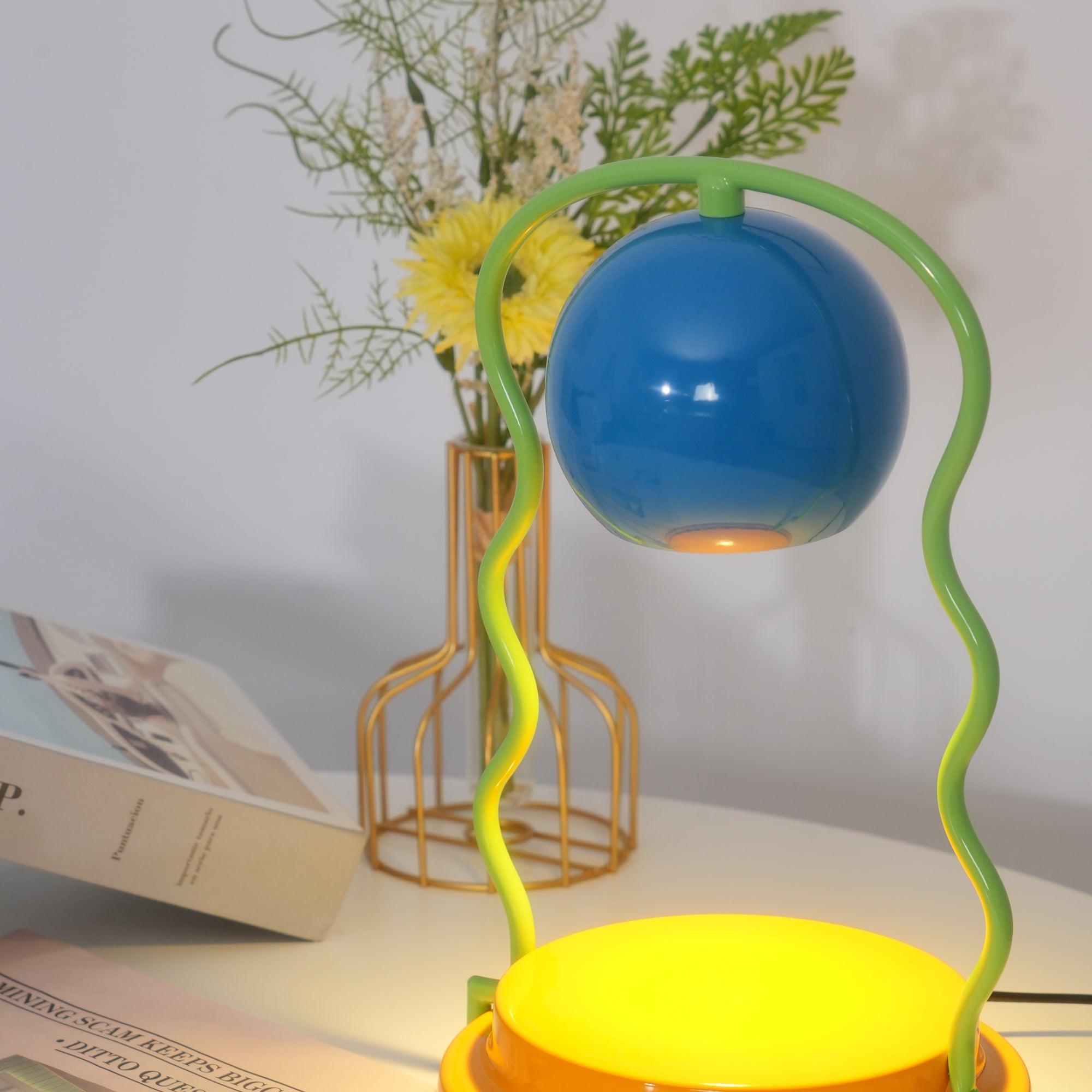 Squiggle Bright Table Light, Bedside Table Lamp, detail 5