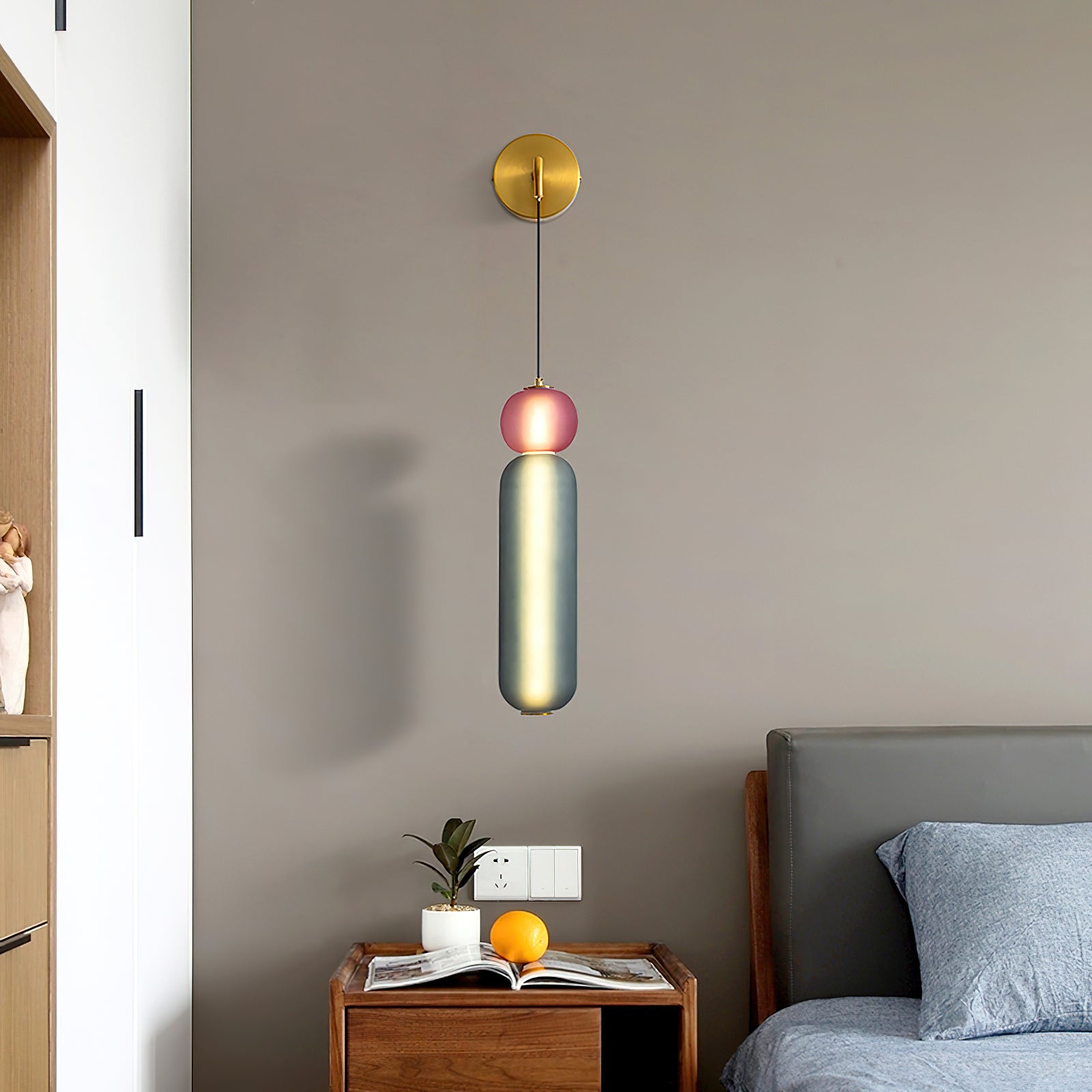 Surge Wall Light, Hardwired Wall Sconce, detail 3
