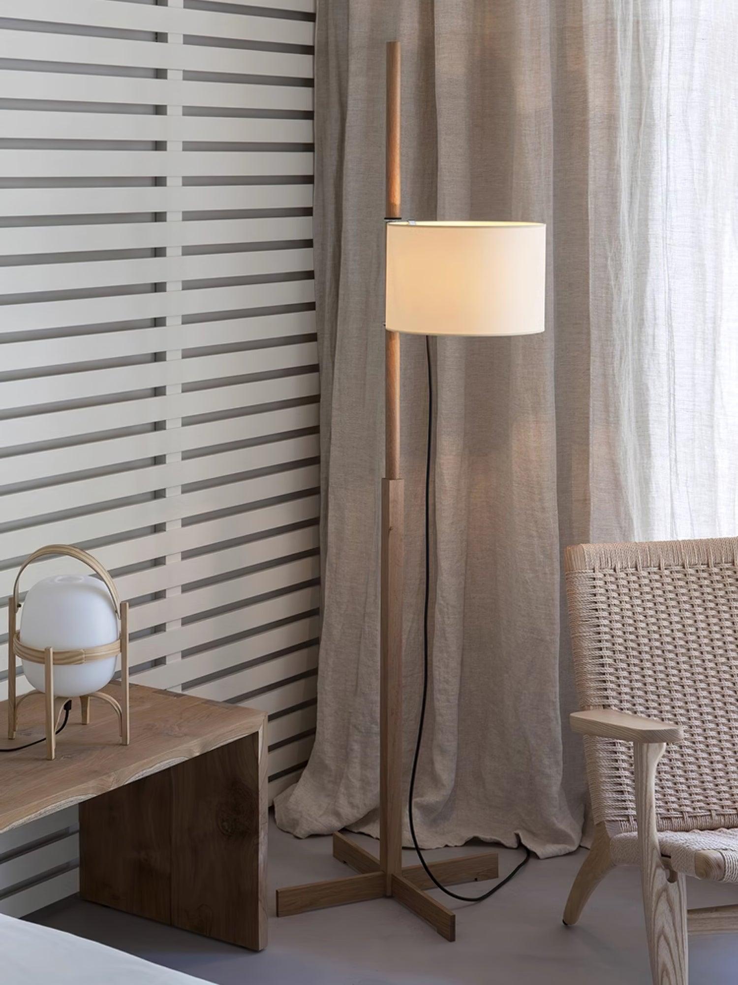 Svelte Silhouette Floor Light, Floor Lamp, detail 6