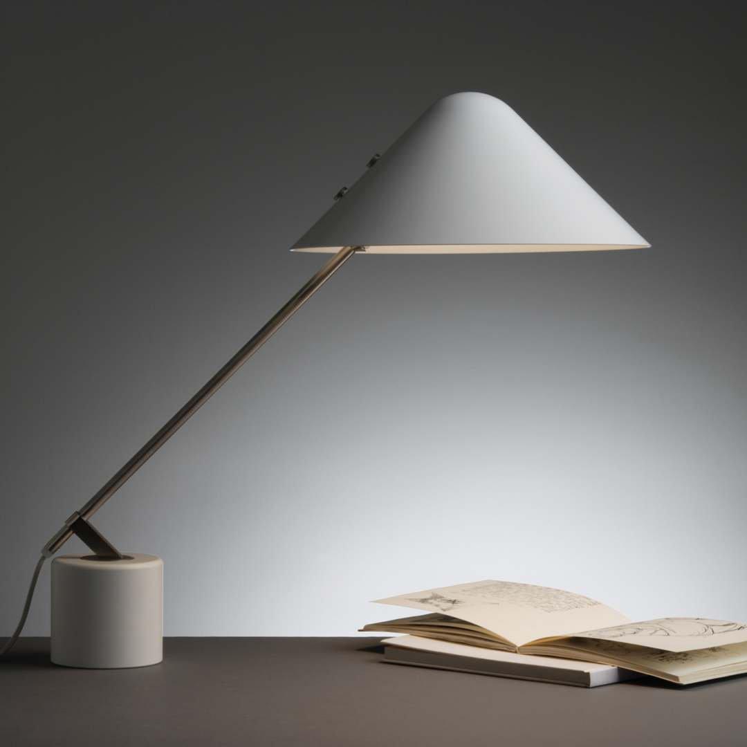 Small Hat Table Light, Bedside Table Lamp, detail 4