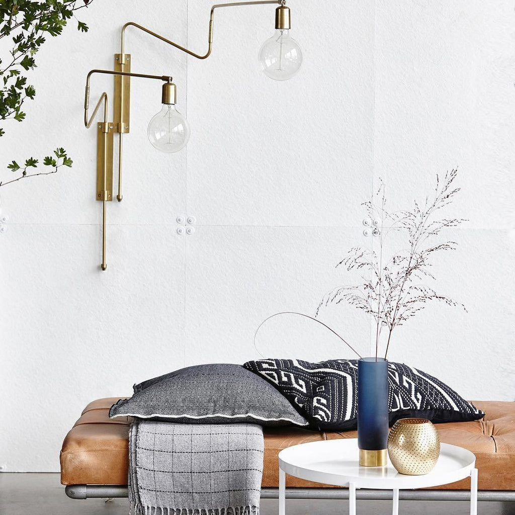 Swing Wall Light, Plug-In Wall Sconce, detail 15