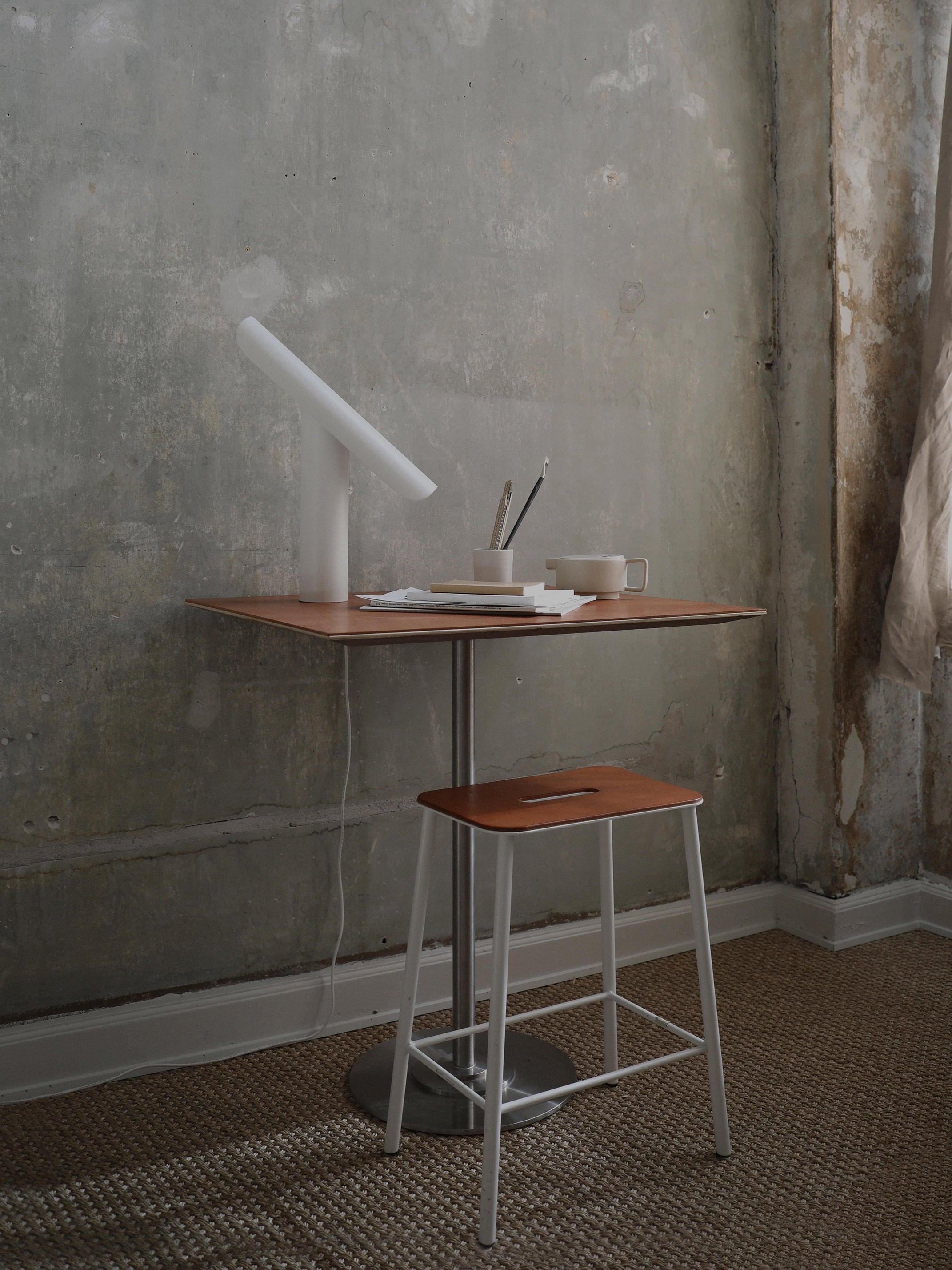 T-Table Light, Bedside Table Lamp, detail 6