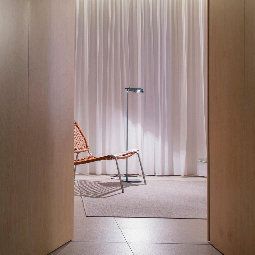 Pivot Ease Reading Floor Light, Floor Lamp, detail 7