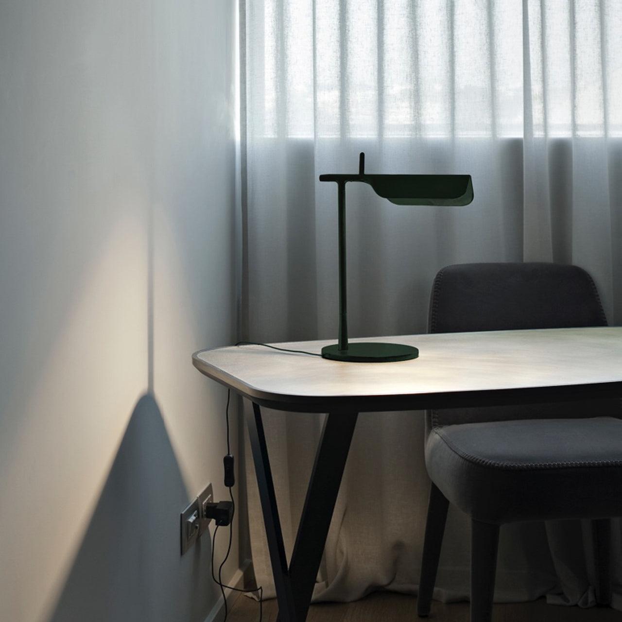Pivot Ease Table Light, Bedside Table Lamp, detail 5
