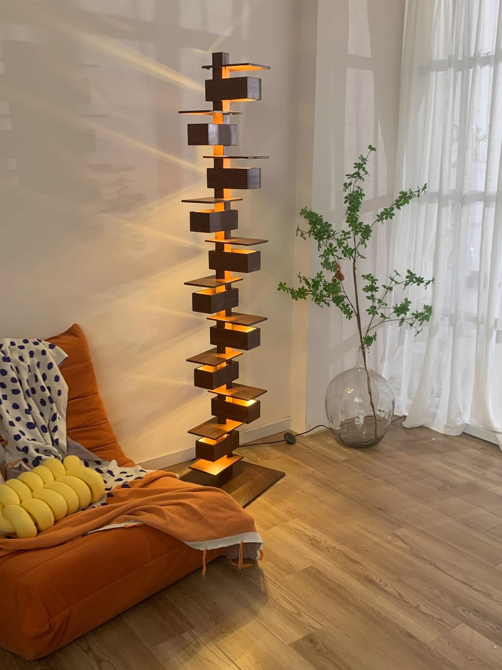 Taliesin Floor Light, Floor Lamp, detail 37