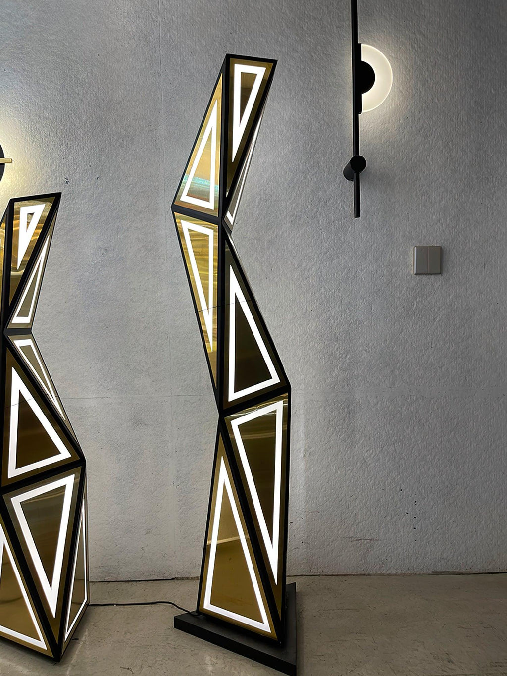 Tri23F Floor Light, Floor Lamp, detail 11