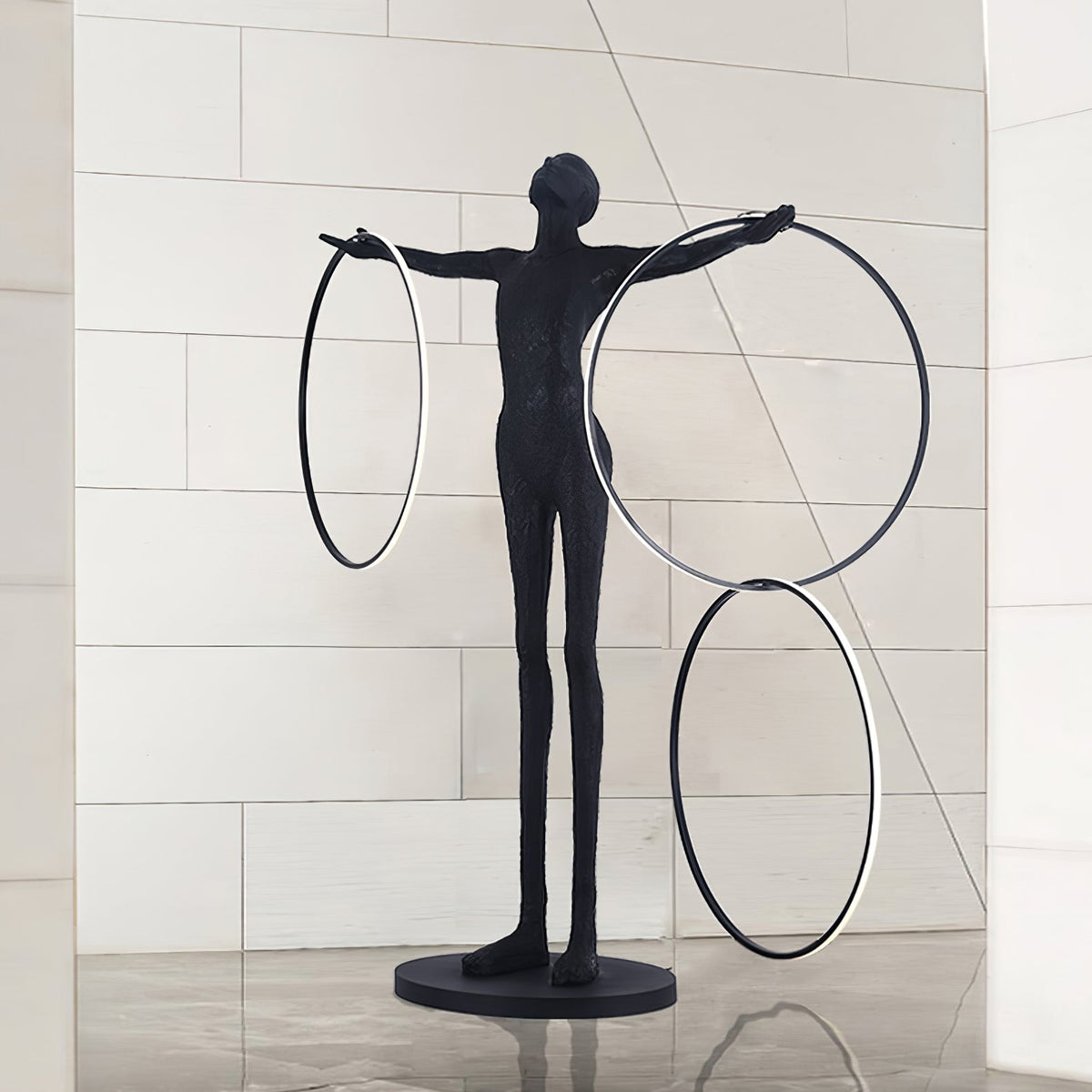 Trinity Life Sculpture Floor Lamp detail view 4