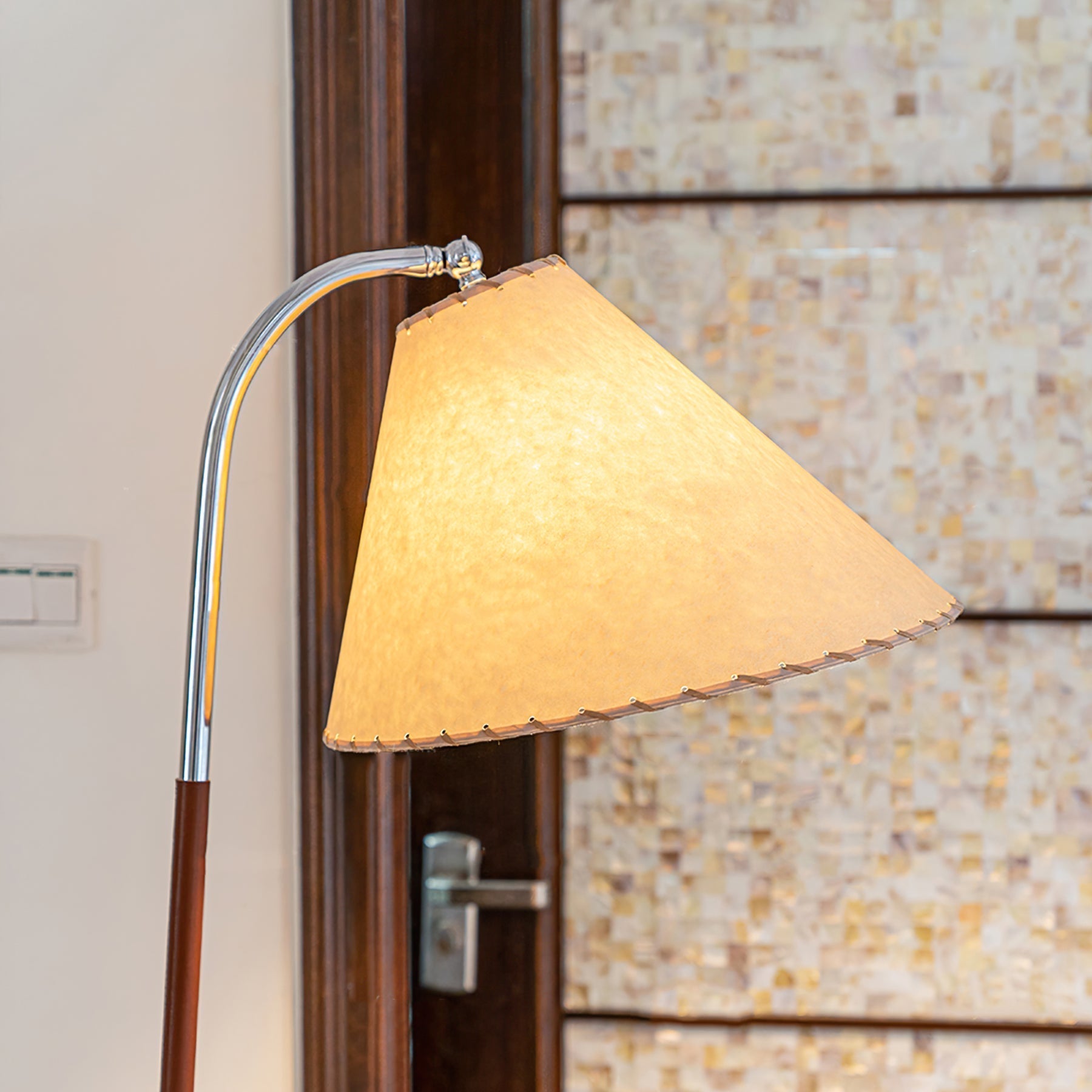 Tripod Arc Floor-standing Floor Light, Floor Lamp, detail 12