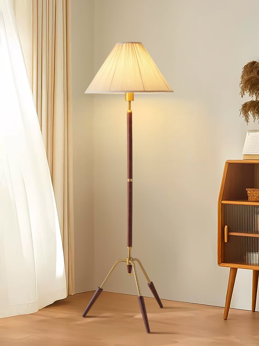 Tripod Base Floor Light, Floor Lamp, detail 4