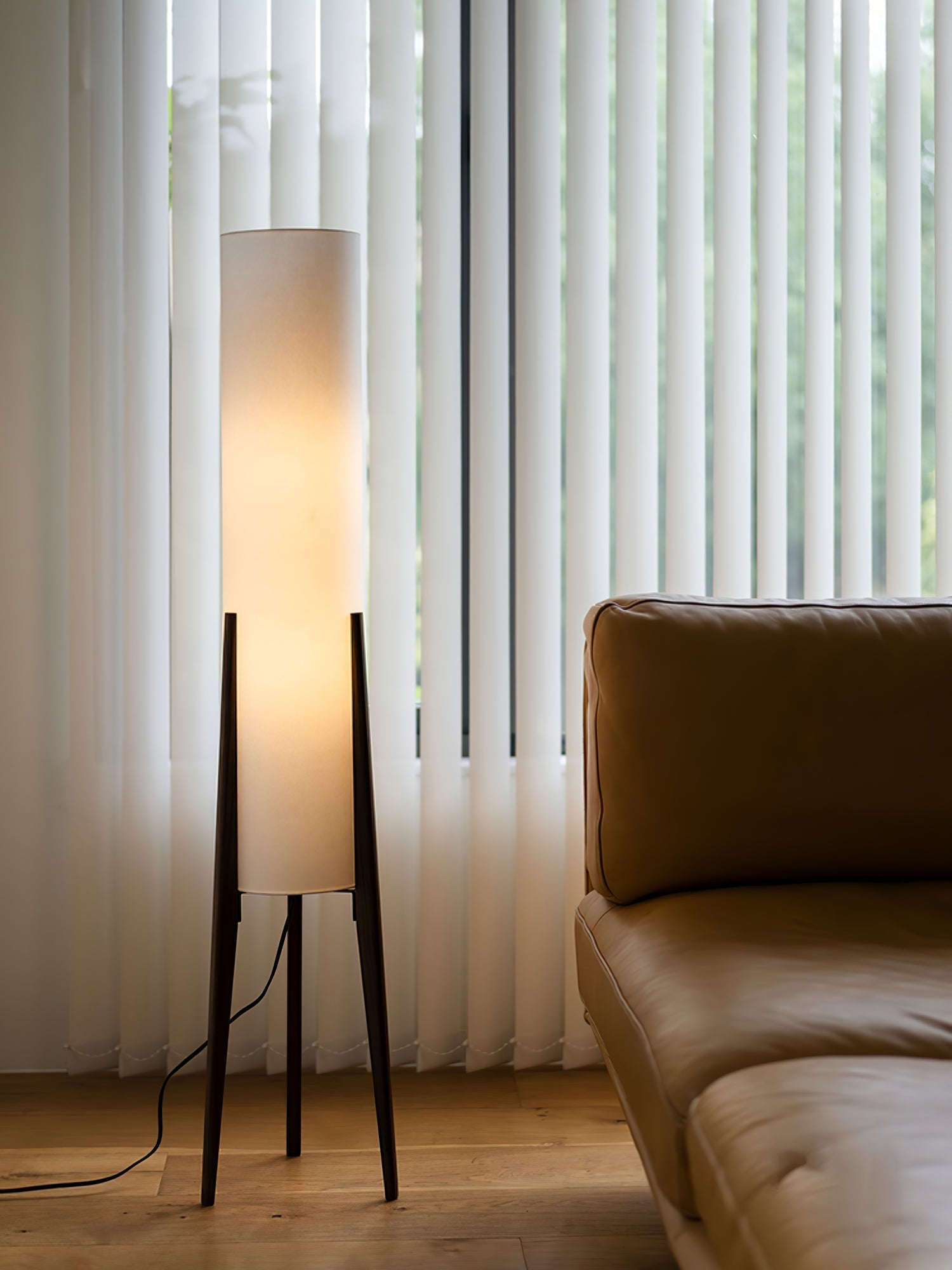 Tripod Walnut Floor Light, Floor Lamp, detail 8
