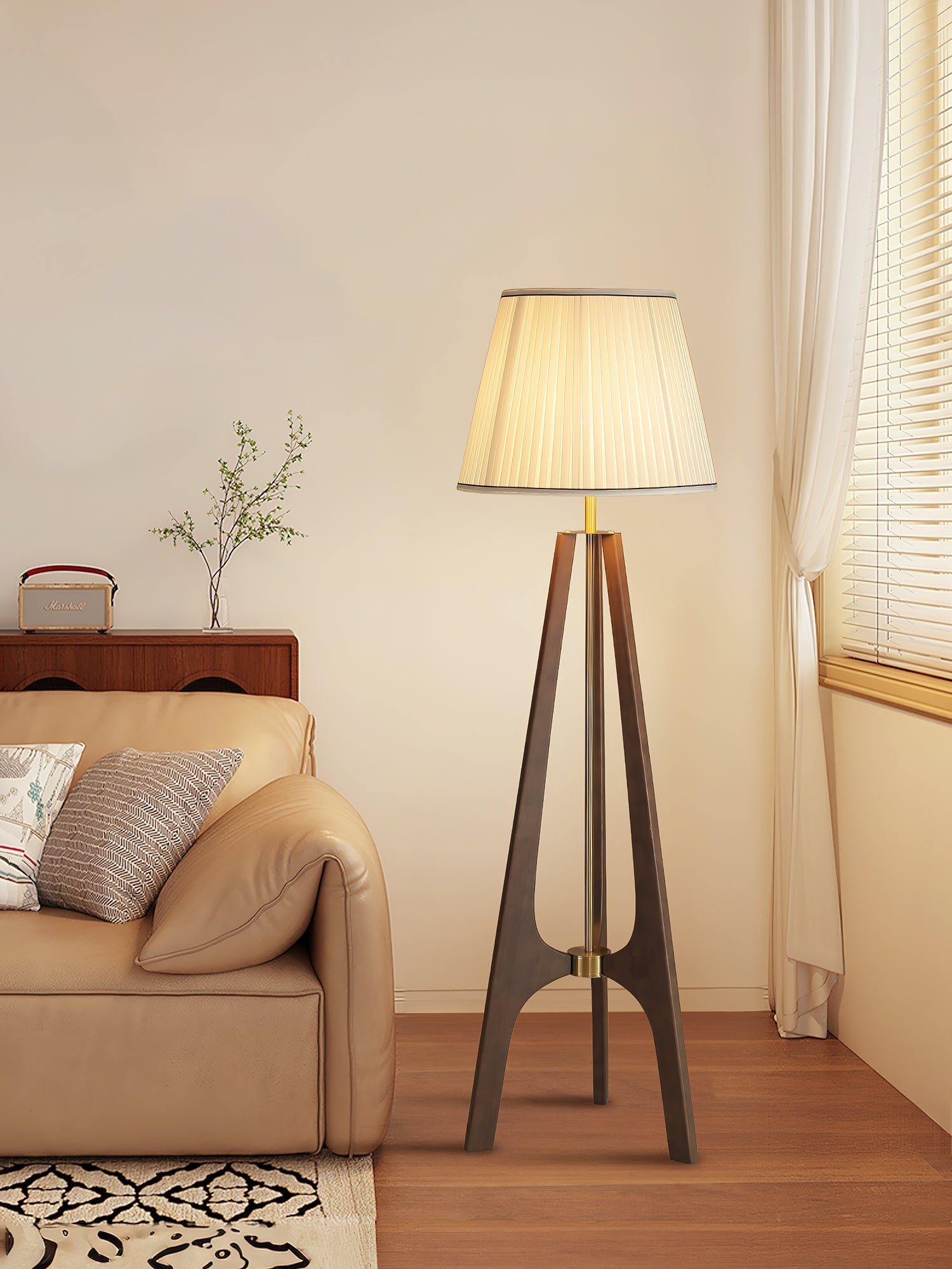 Trivelle Tripod Floor Light, Floor Lamp, detail 11