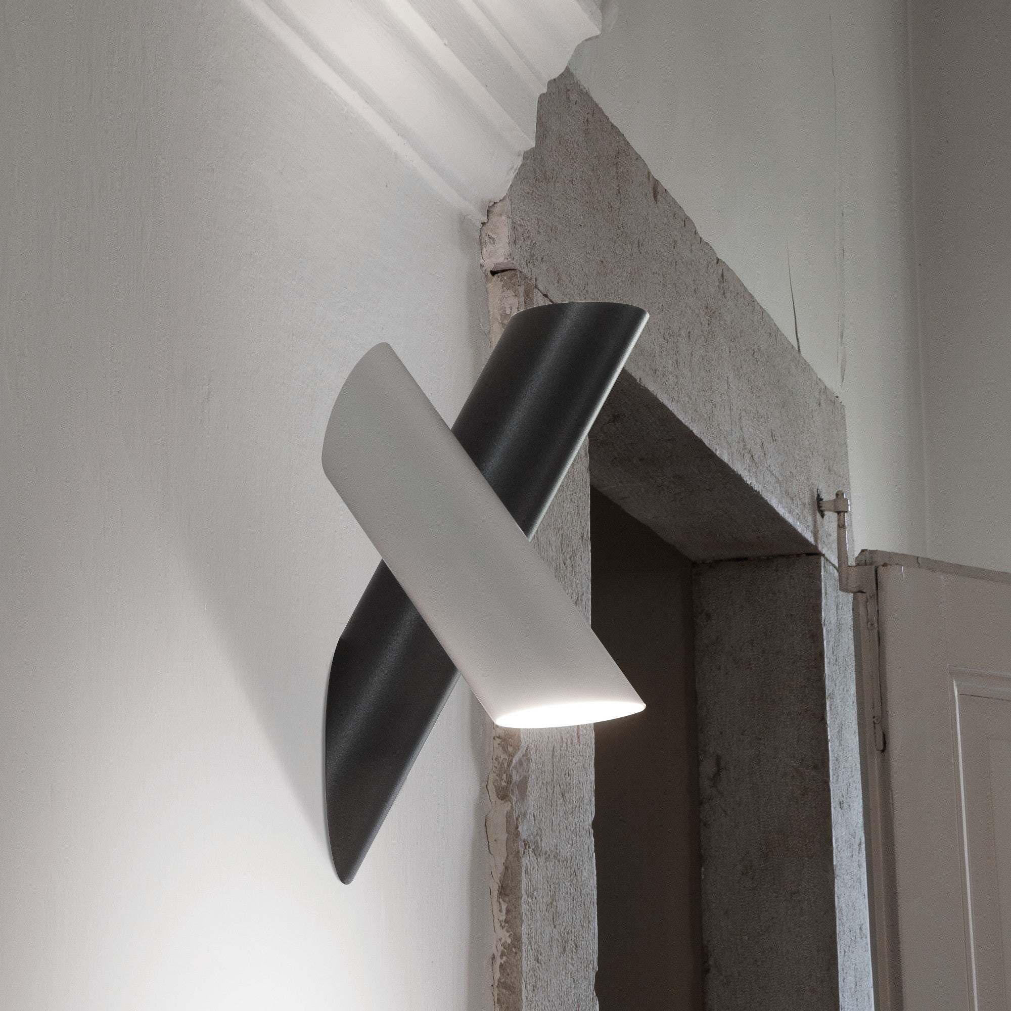 Tubes Wall Light, Hardwired Wall Sconce, detail 2