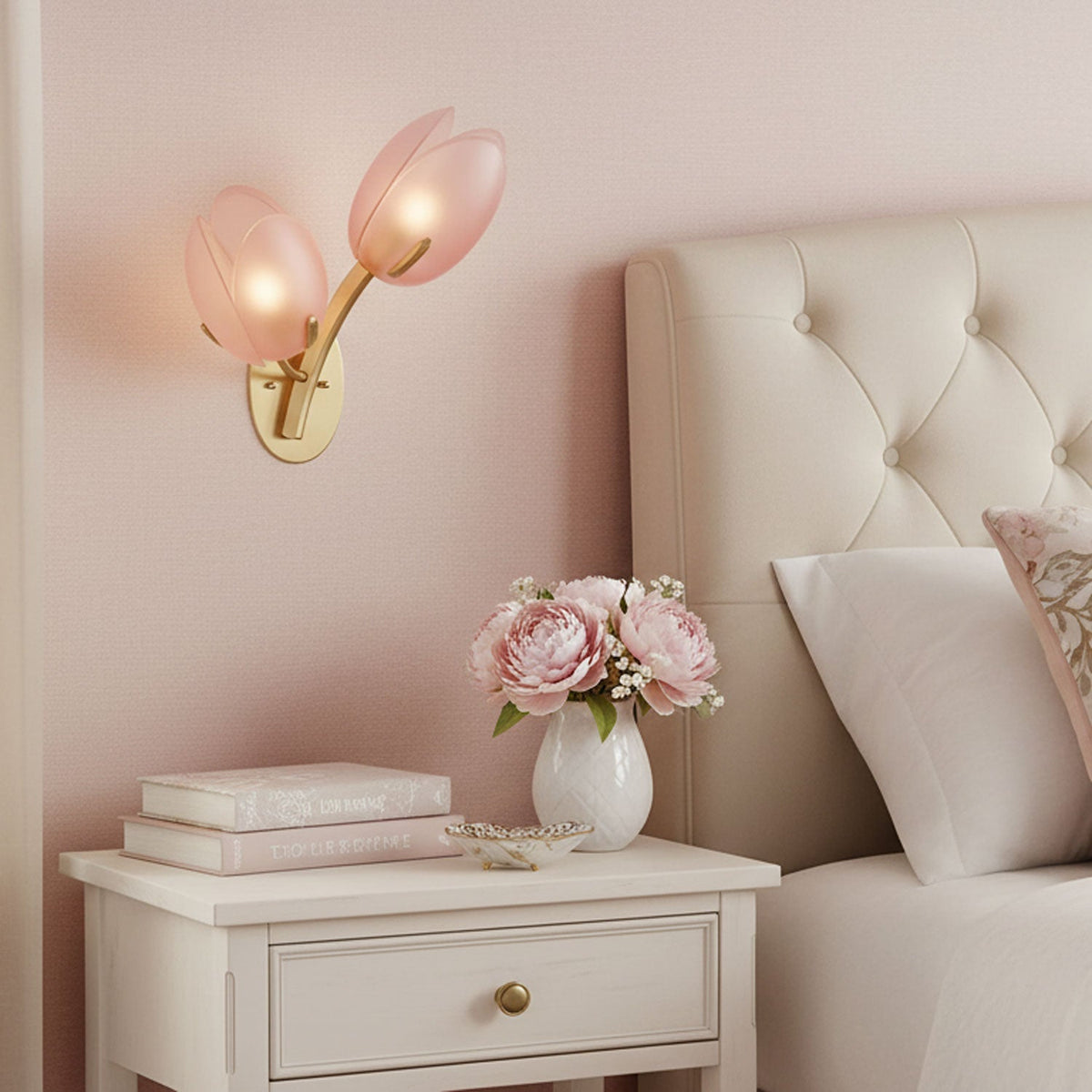 Tulyn Bloom Wall Light, Hardwired Wall Sconce, detail 2