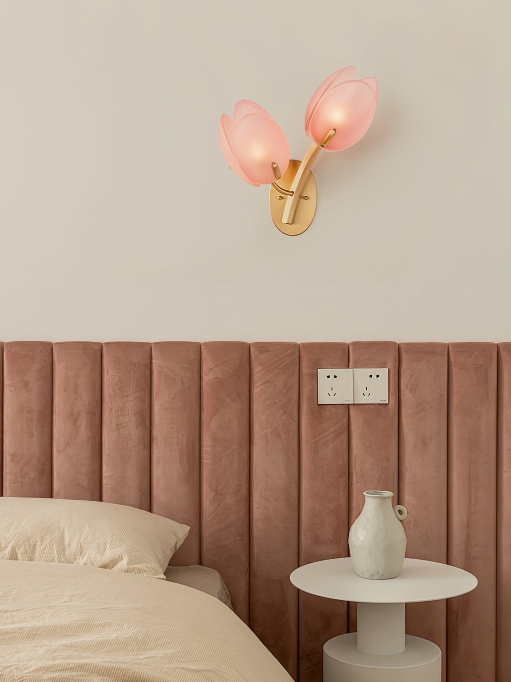 Tulyn Bloom Wall Light, Hardwired Wall Sconce, detail 16