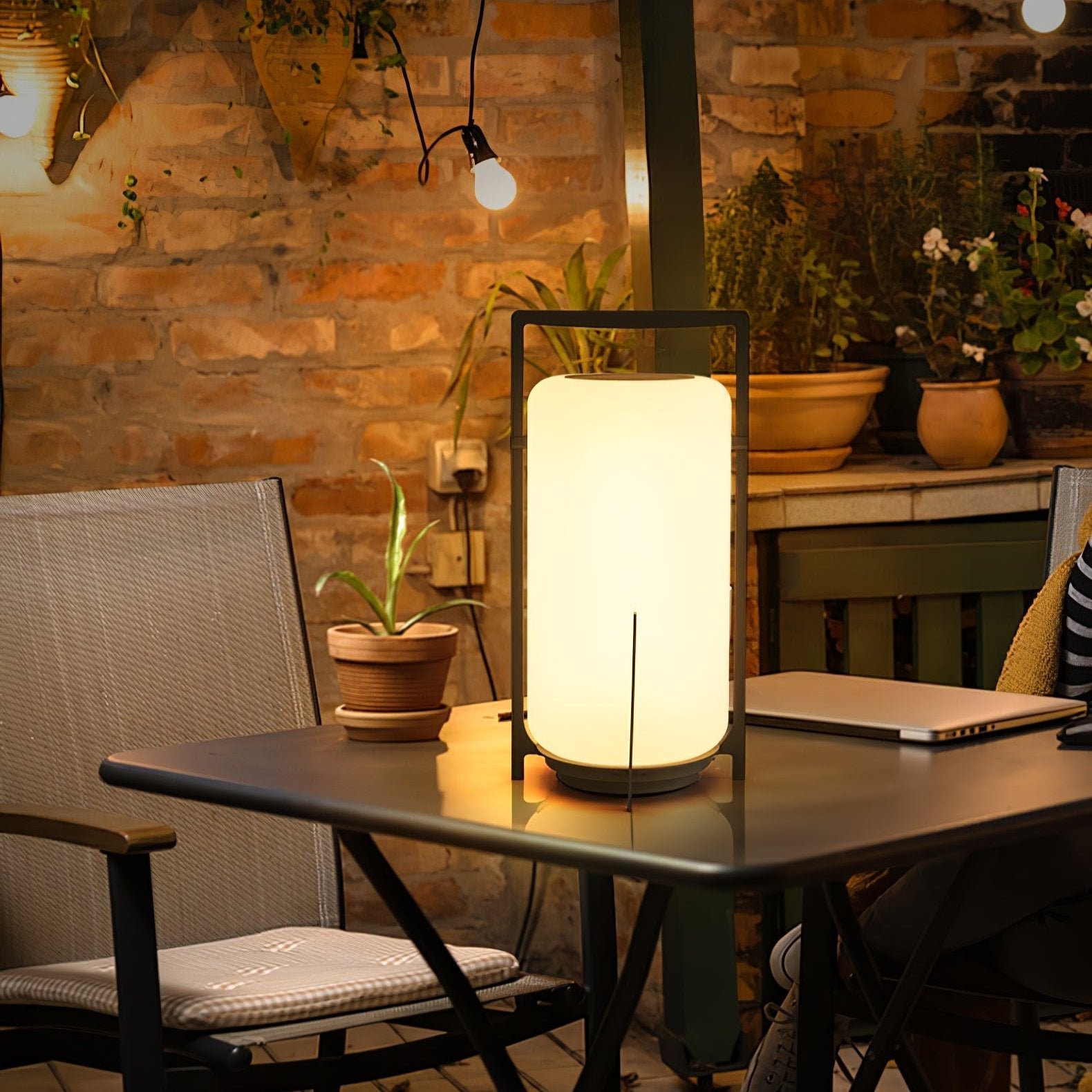 Twilight Lantern Solar Exterior Table Light, Outdoor Wall Light, detail 2
