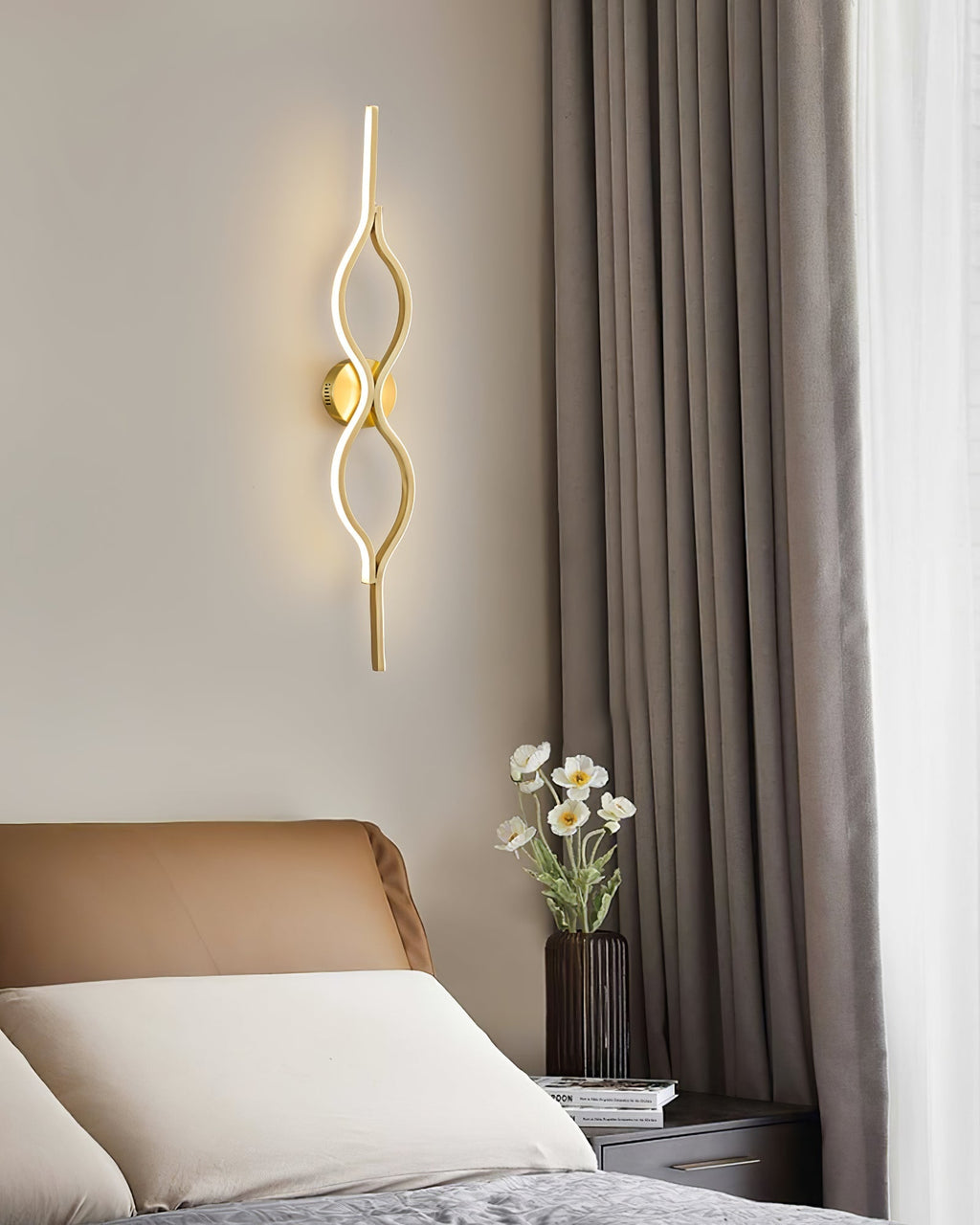 Twist Brass Wall Light, Hardwired Wall Sconce, detail 4